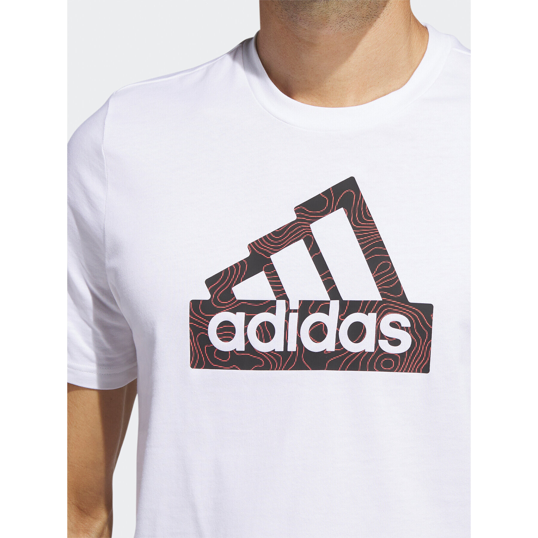 adidas Tricou City Escape Graphic T-Shirt HR2997 Alb Regular Fit - Pled.ro