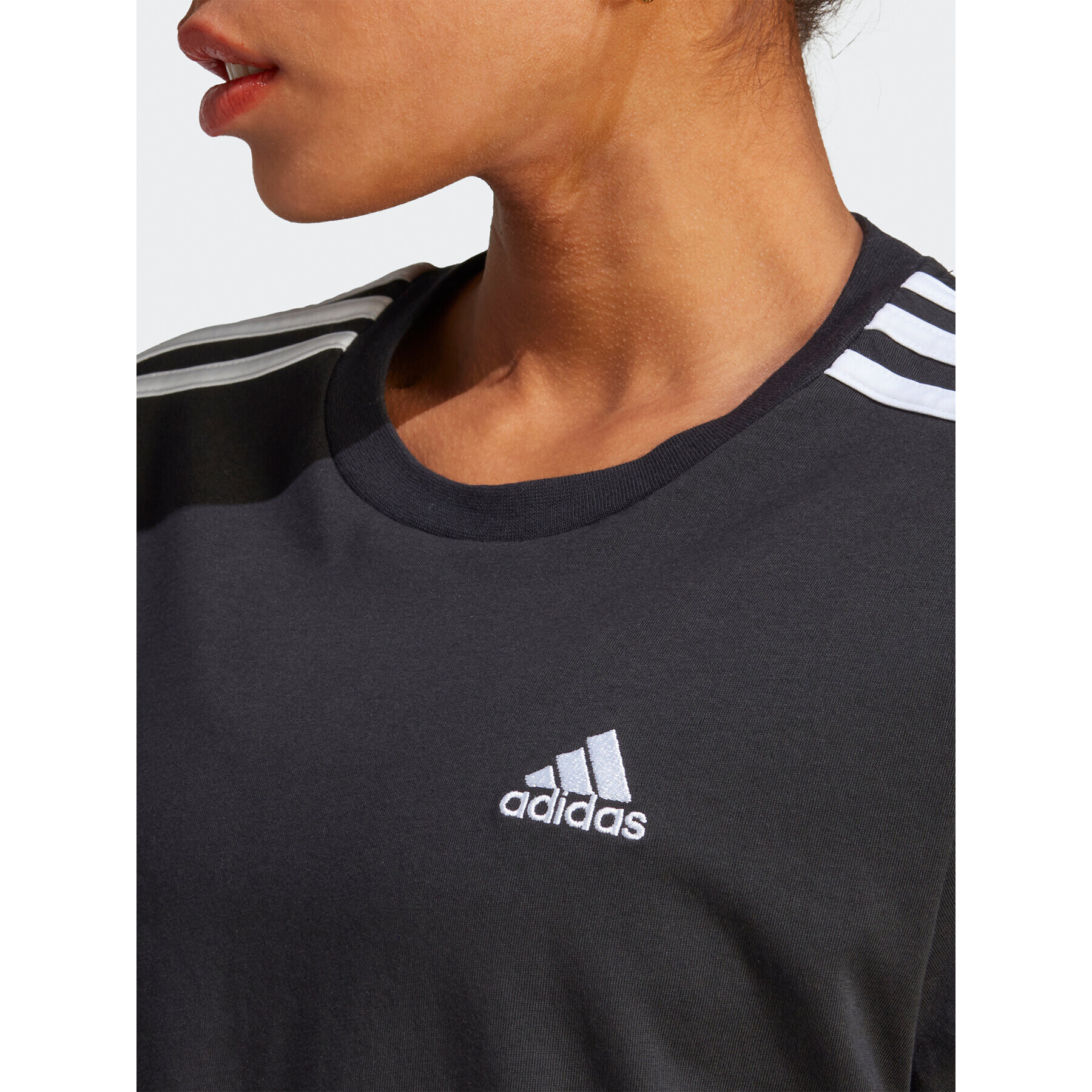 adidas Tricou Essentials 3-Stripes Single Jersey Crop Top HR4913 Negru Loose Fit - Pled.ro