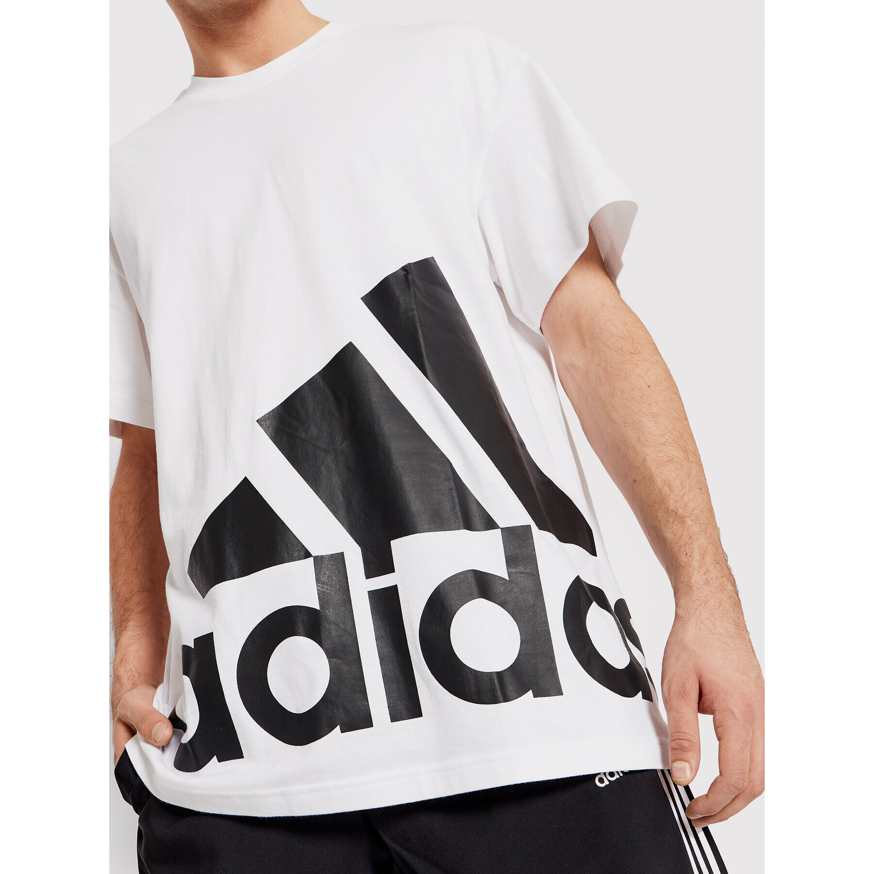 adidas Tricou Essentials Giant Logo HE1829 Alb Relaxed Fit - Pled.ro