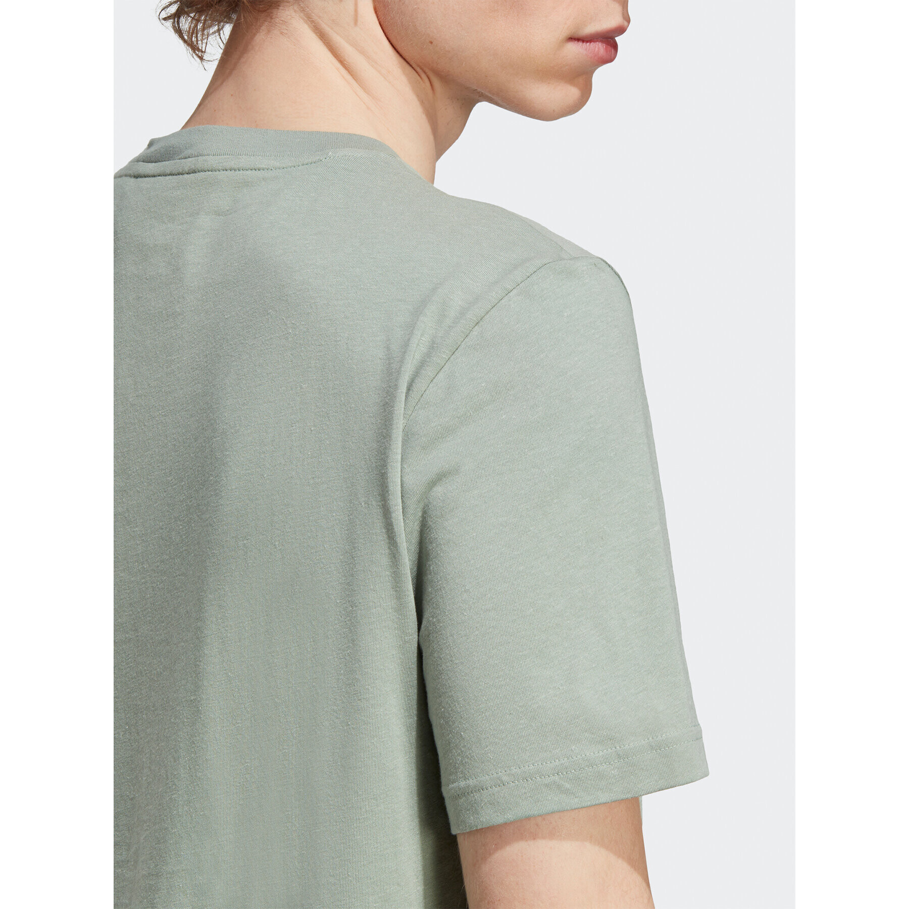 adidas Tricou Essentials+ Made With Hemp T-Shirt HR2955 Verde Regular Fit - Pled.ro