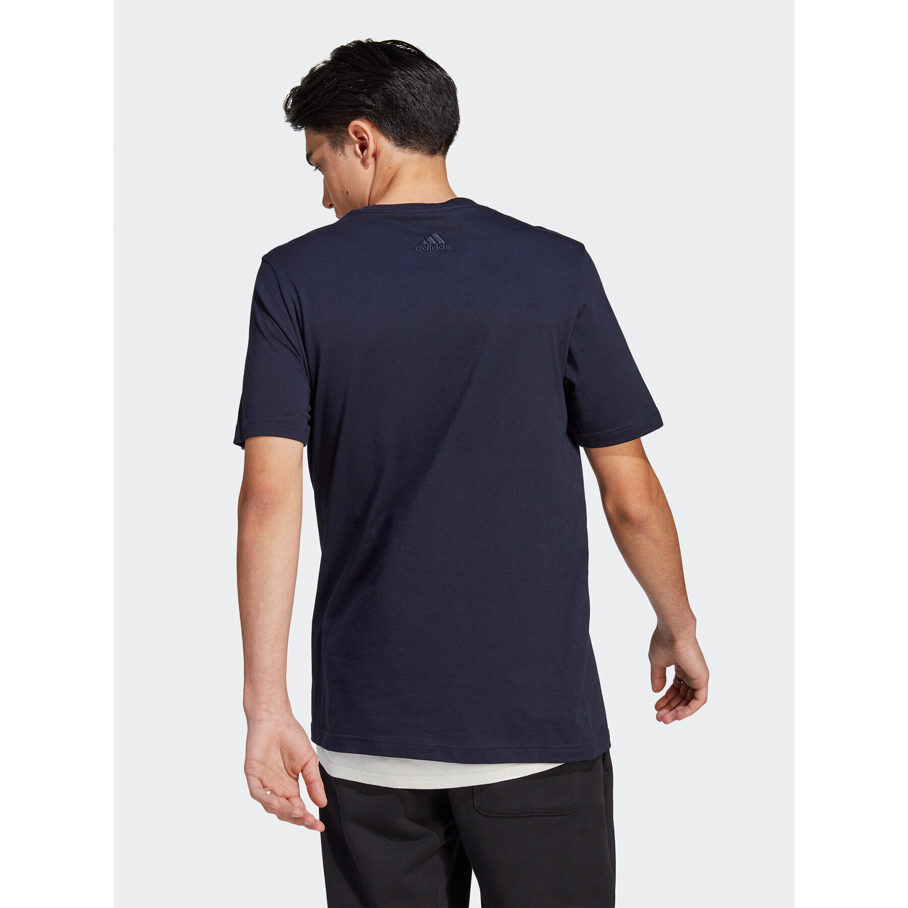 adidas Tricou Essentials Single Jersey Linear Embroidered Logo T-Shirt IC9275 Albastru Regular Fit - Pled.ro