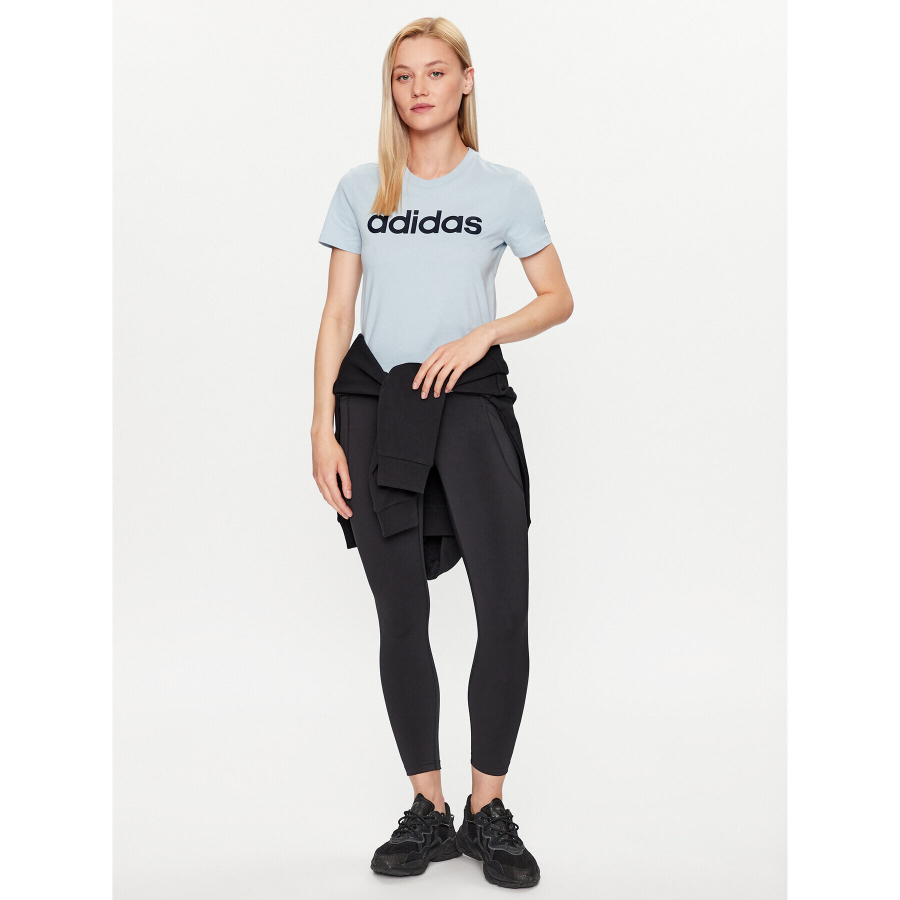 adidas Tricou Essentials Slim Logo T-Shirt IM2832 Albastru Slim Fit - Pled.ro