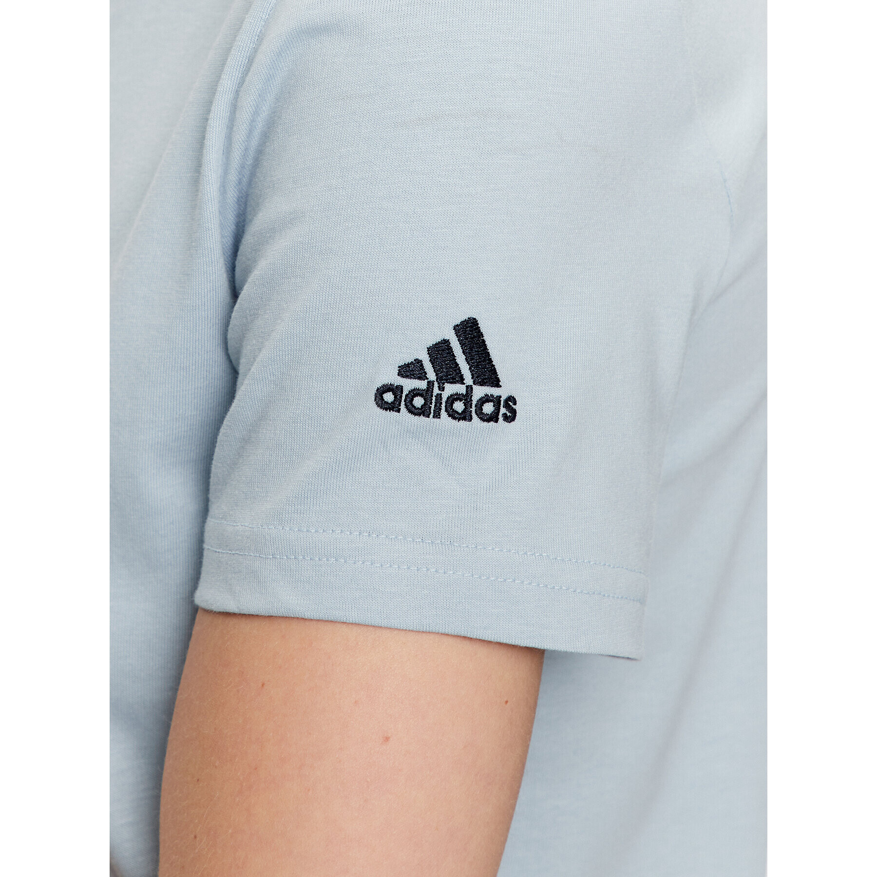 adidas Tricou Essentials Slim Logo T-Shirt IM2832 Albastru Slim Fit - Pled.ro