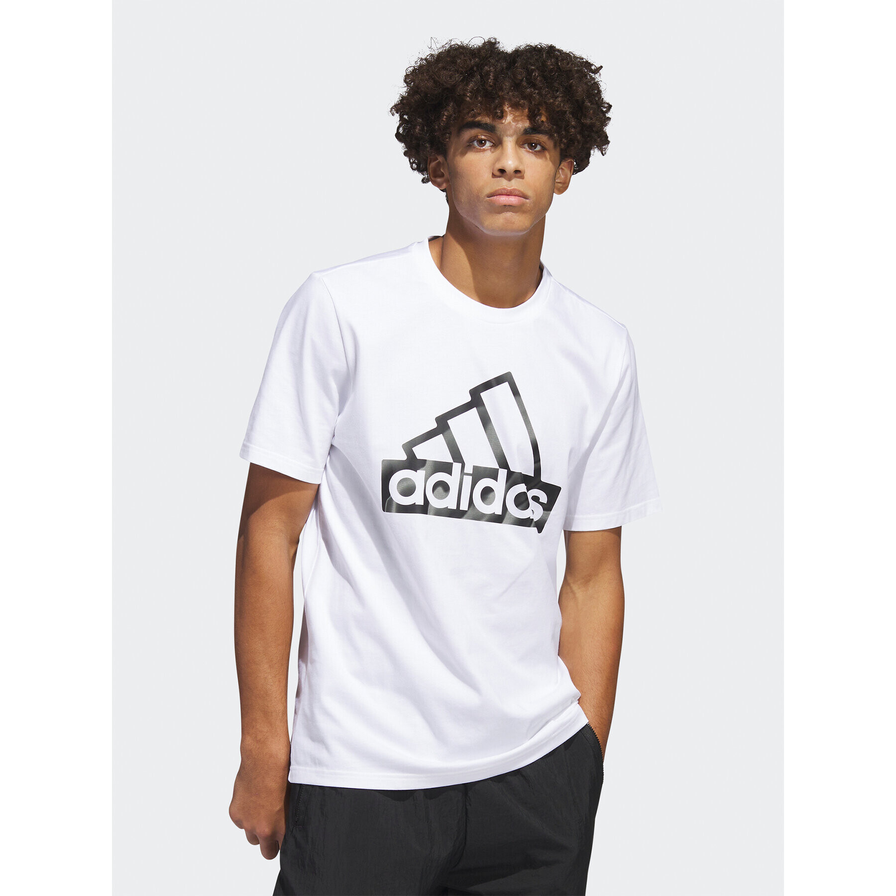 adidas Tricou Future Icons Graphic Short Sleeve T-Shirt HR3000 Alb Regular Fit - Pled.ro