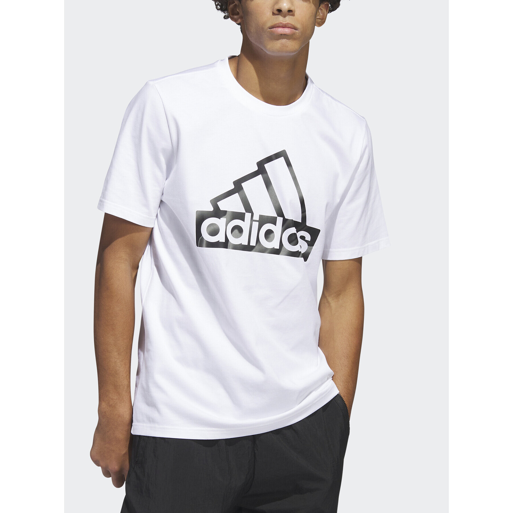 adidas Tricou Future Icons Graphic Short Sleeve T-Shirt HR3000 Alb Regular Fit - Pled.ro