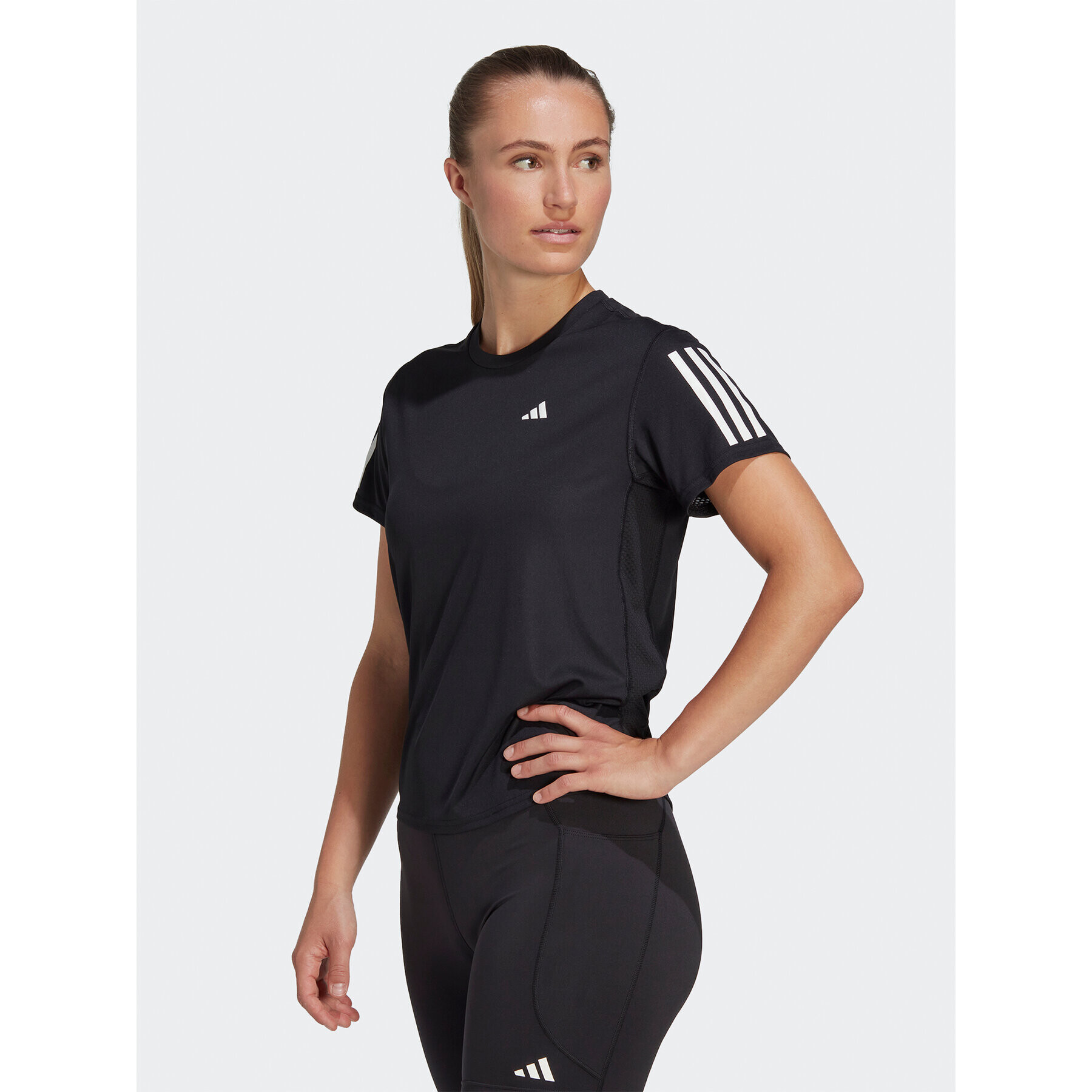 adidas Tricou Own the Run T-Shirt IC5188 Negru Regular Fit - Pled.ro