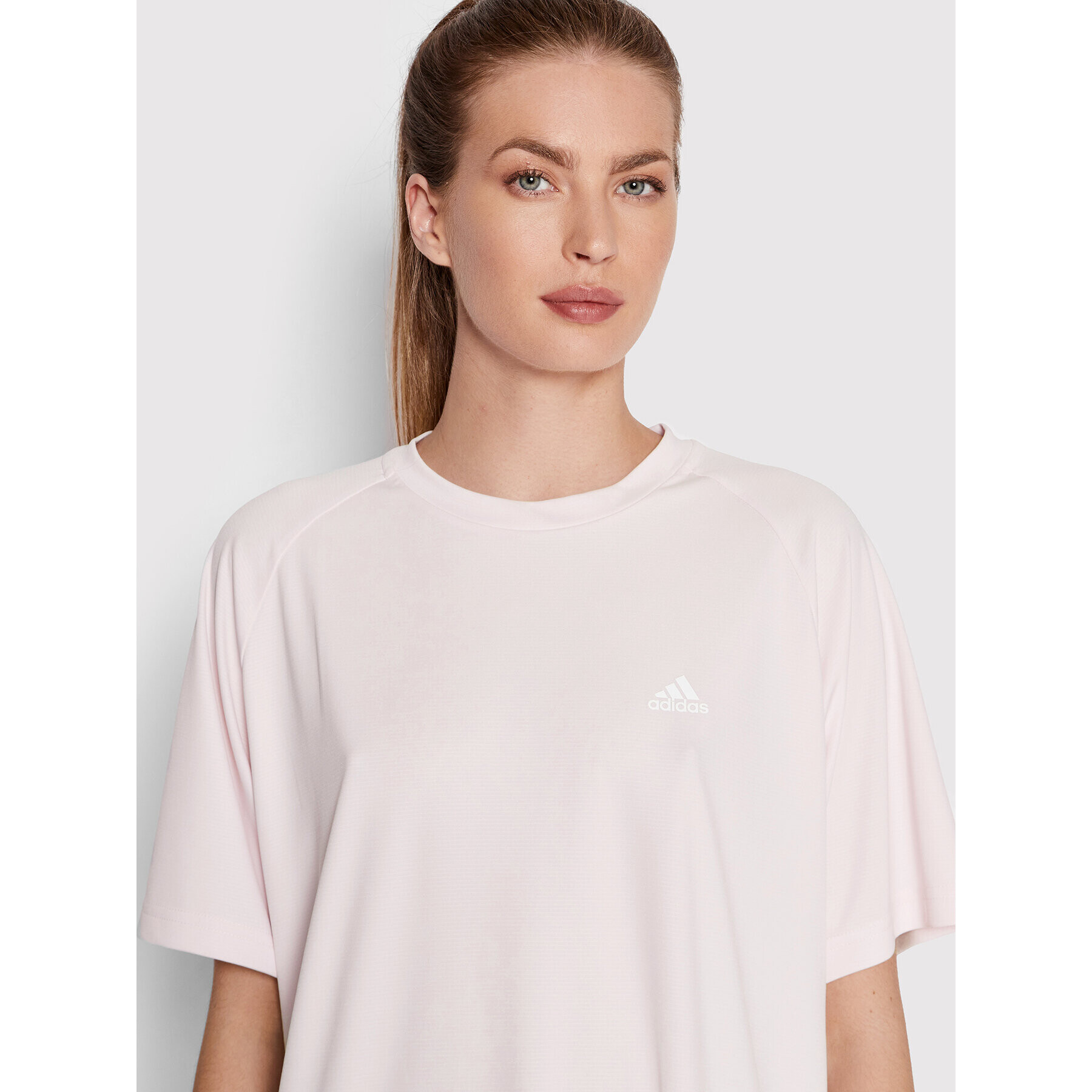 adidas Tricou tehnic Designed To Move Studio Boyfriend HD6775 Roz Loose Fit - Pled.ro