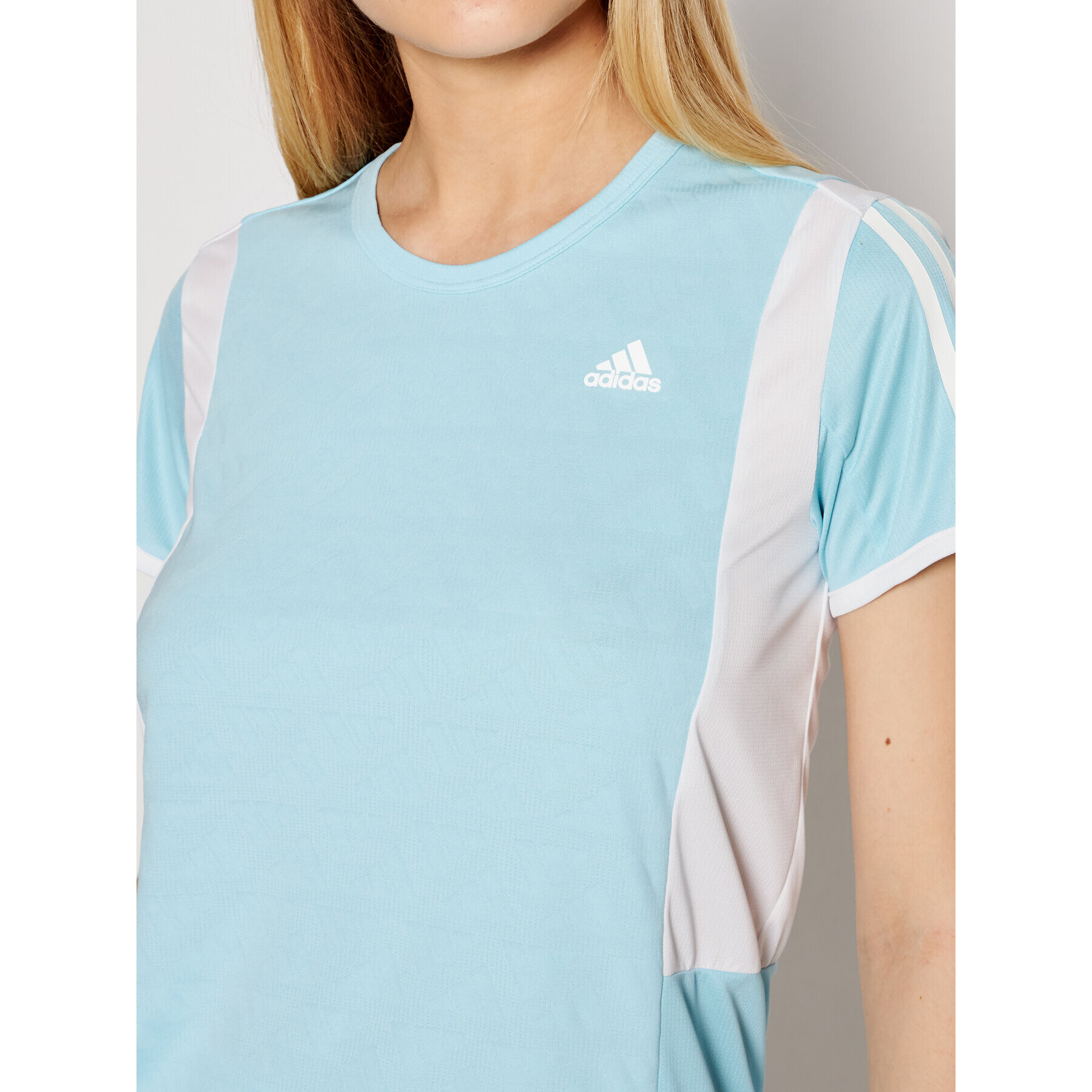 adidas Tricou tehnic Own The Run 3-Stripes Iteration GK5277 Albastru Regular Fit - Pled.ro