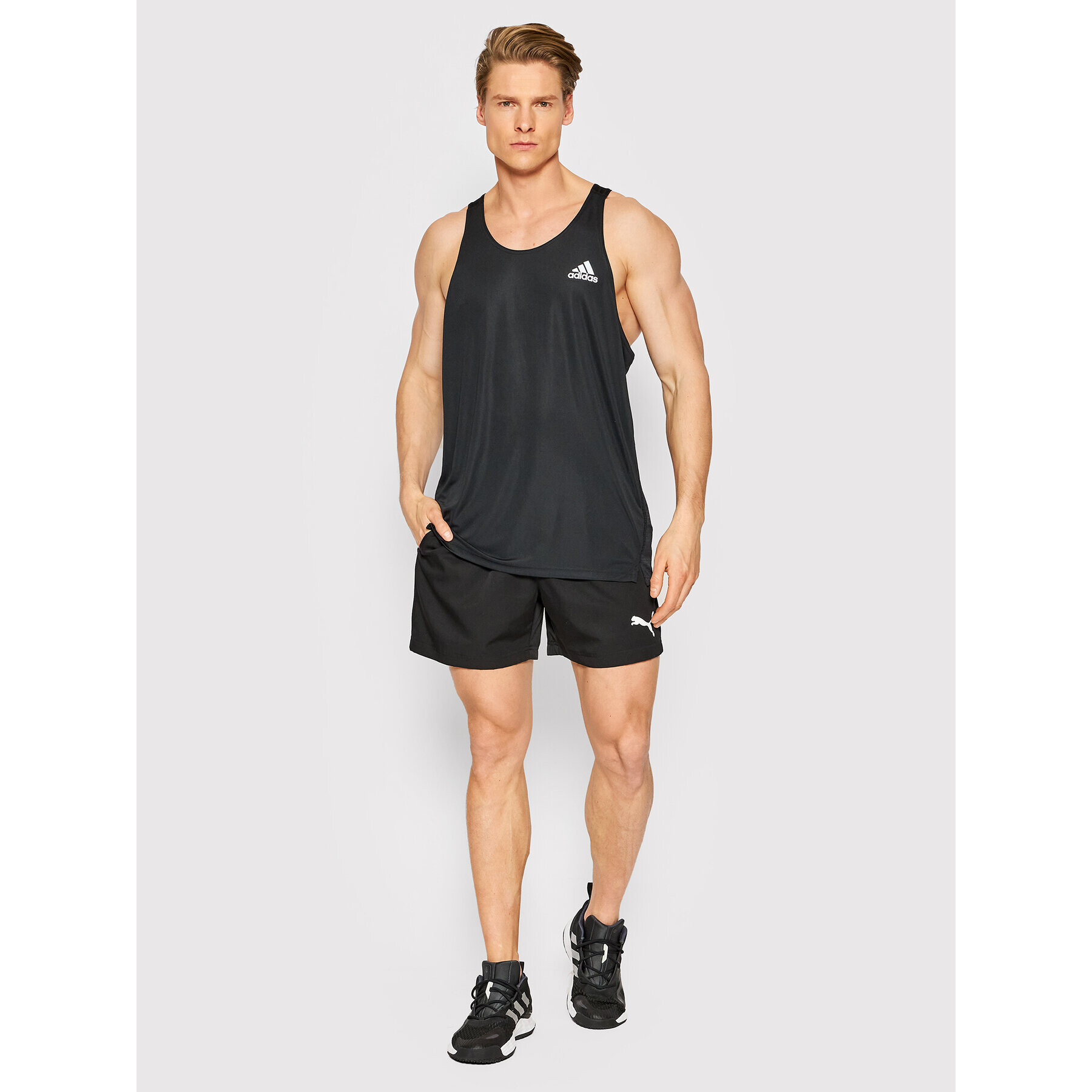 adidas Tricou tehnic Own The Run Singlet HB7457 Negru Slim Fit - Pled.ro