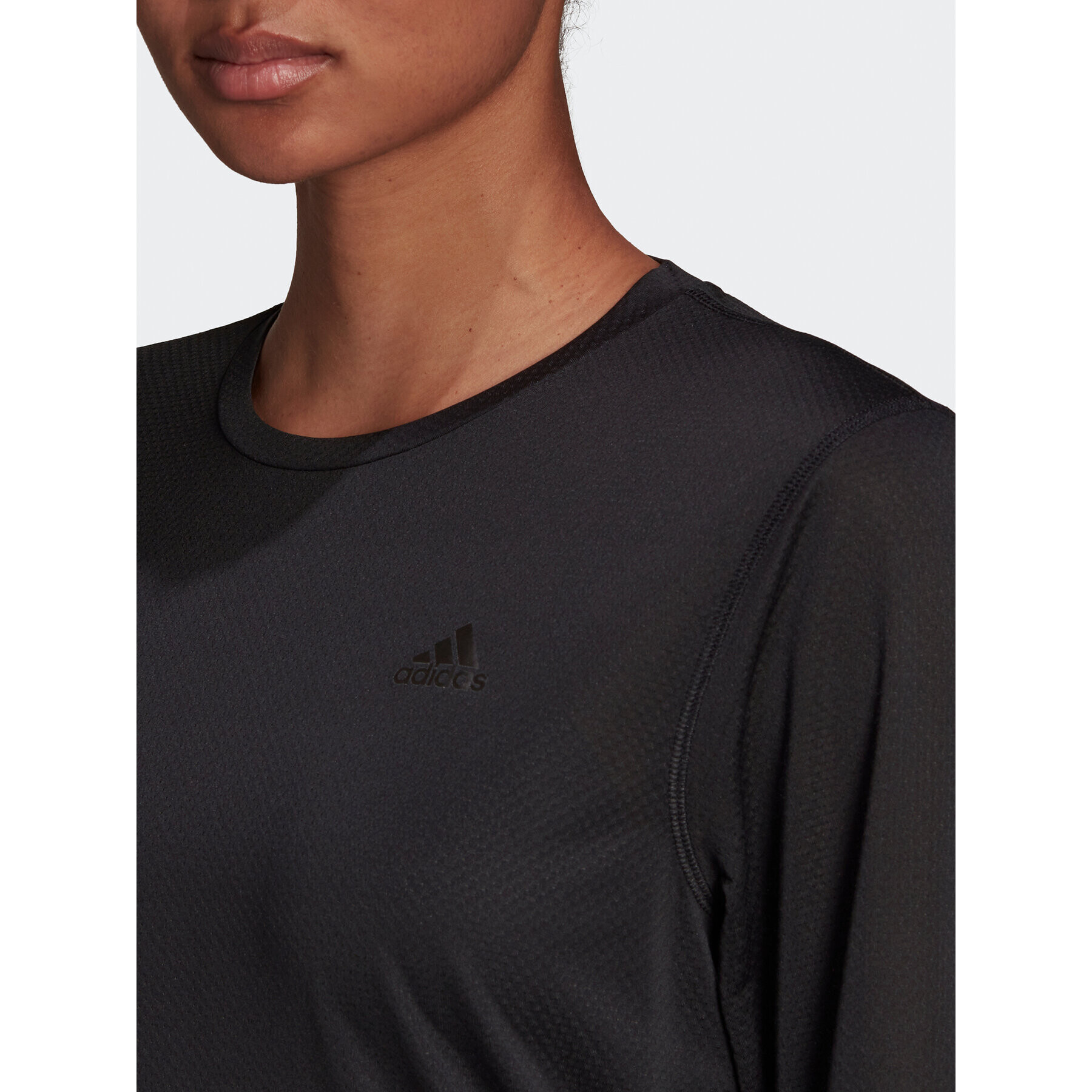 adidas Tricou tehnic Run Icons H57745 Negru Regular Fit - Pled.ro