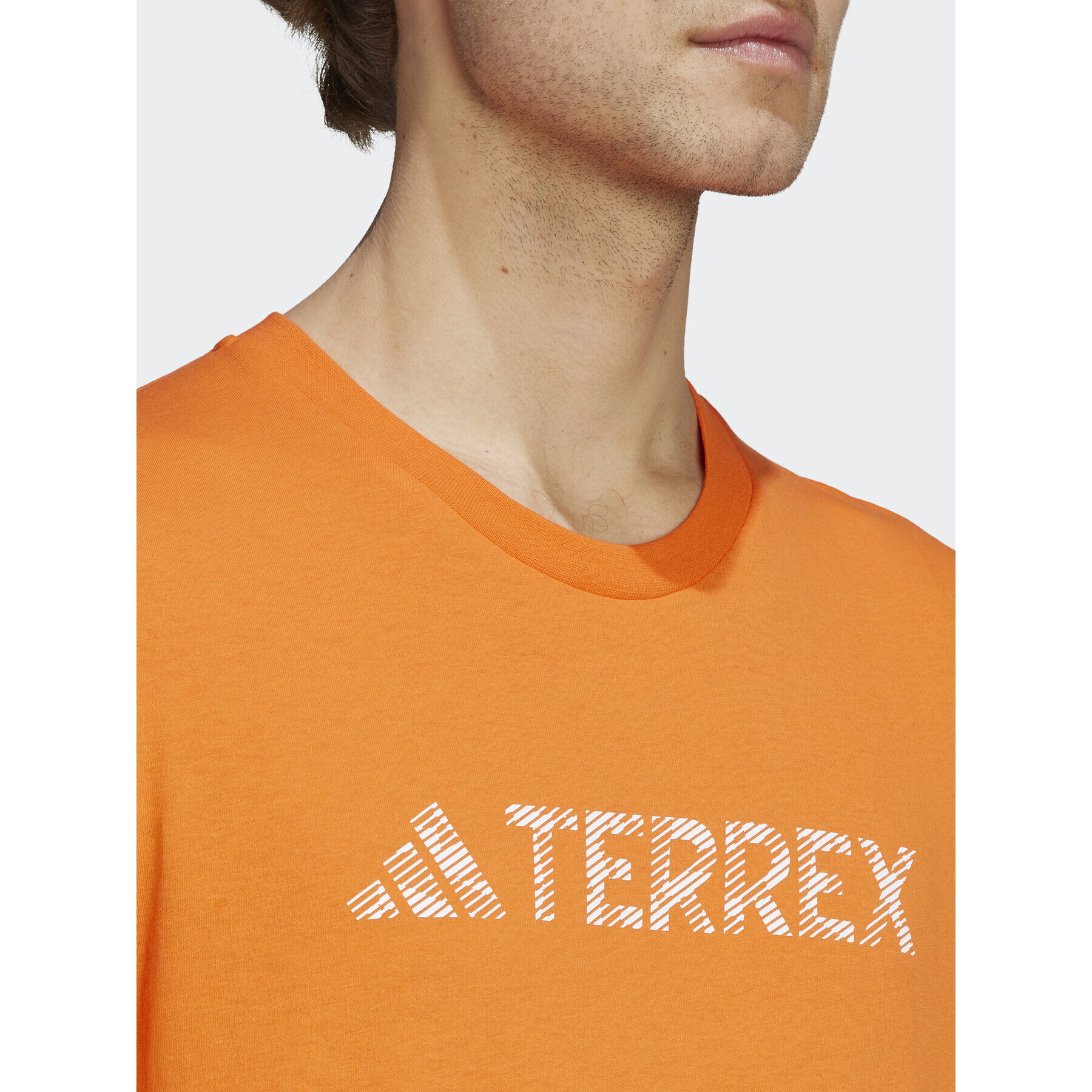 adidas Tricou Terrex Classic Logo T-Shirt HY1694 Portocaliu Regular Fit - Pled.ro