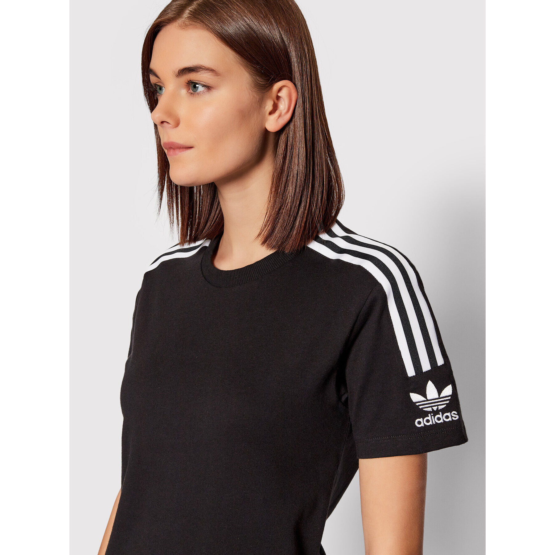 adidas Tricou Tight Tee HF7457 Negru Regular Fit - Pled.ro