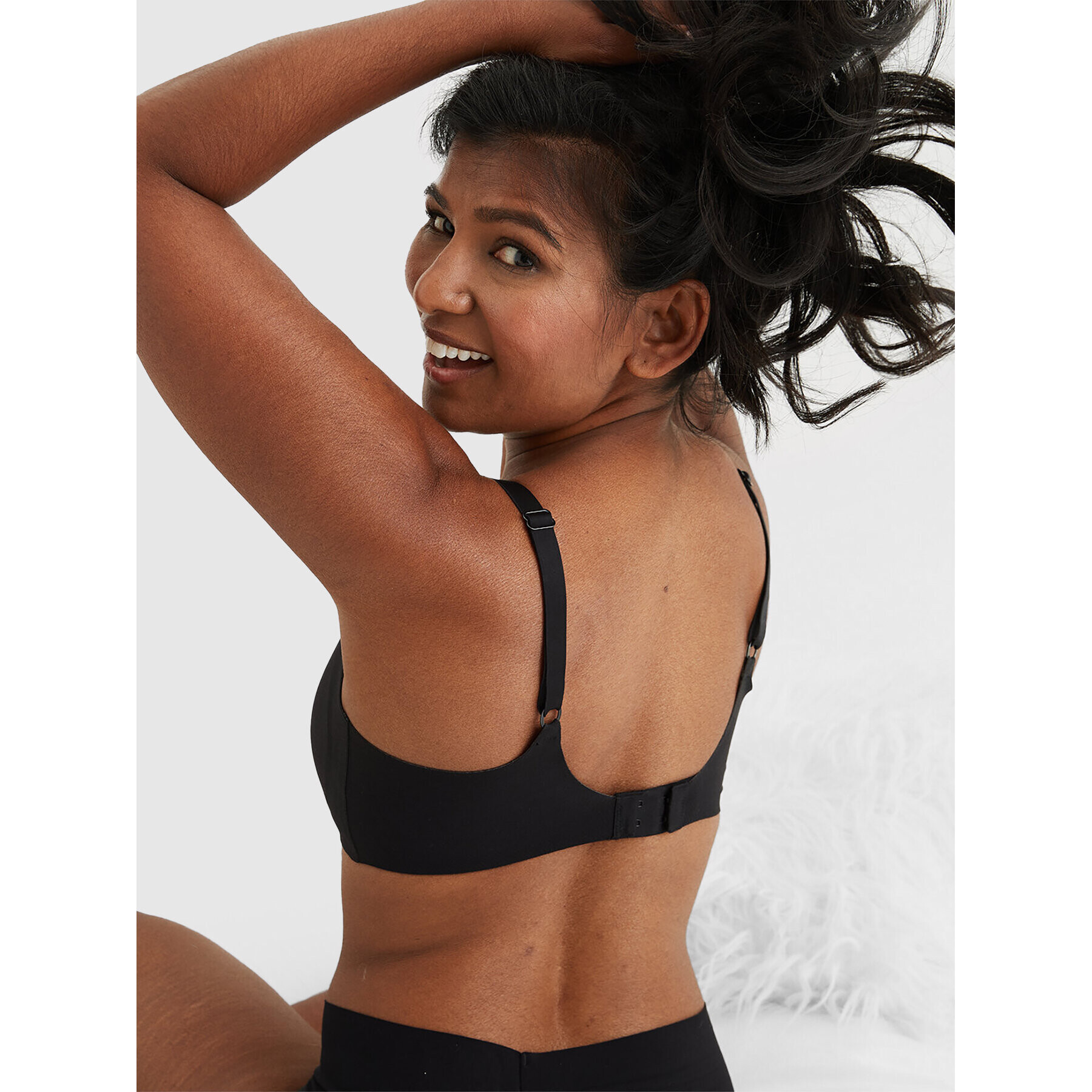 aerie Sutien fără armătură 069-2693-8201 Negru - Pled.ro