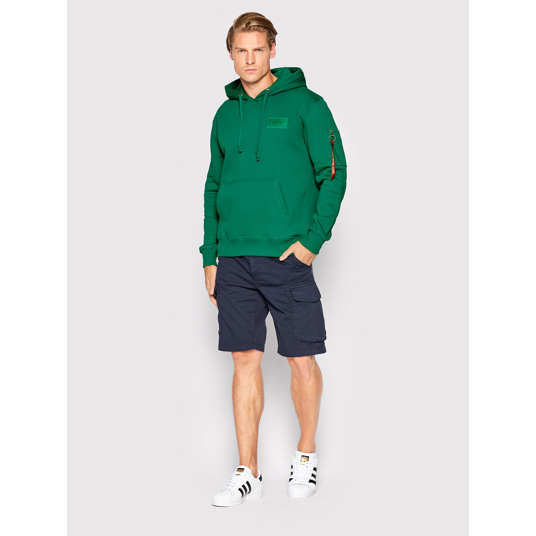 Alpha Industries Bluză Back Print 178318 Verde Regular Fit - Pled.ro