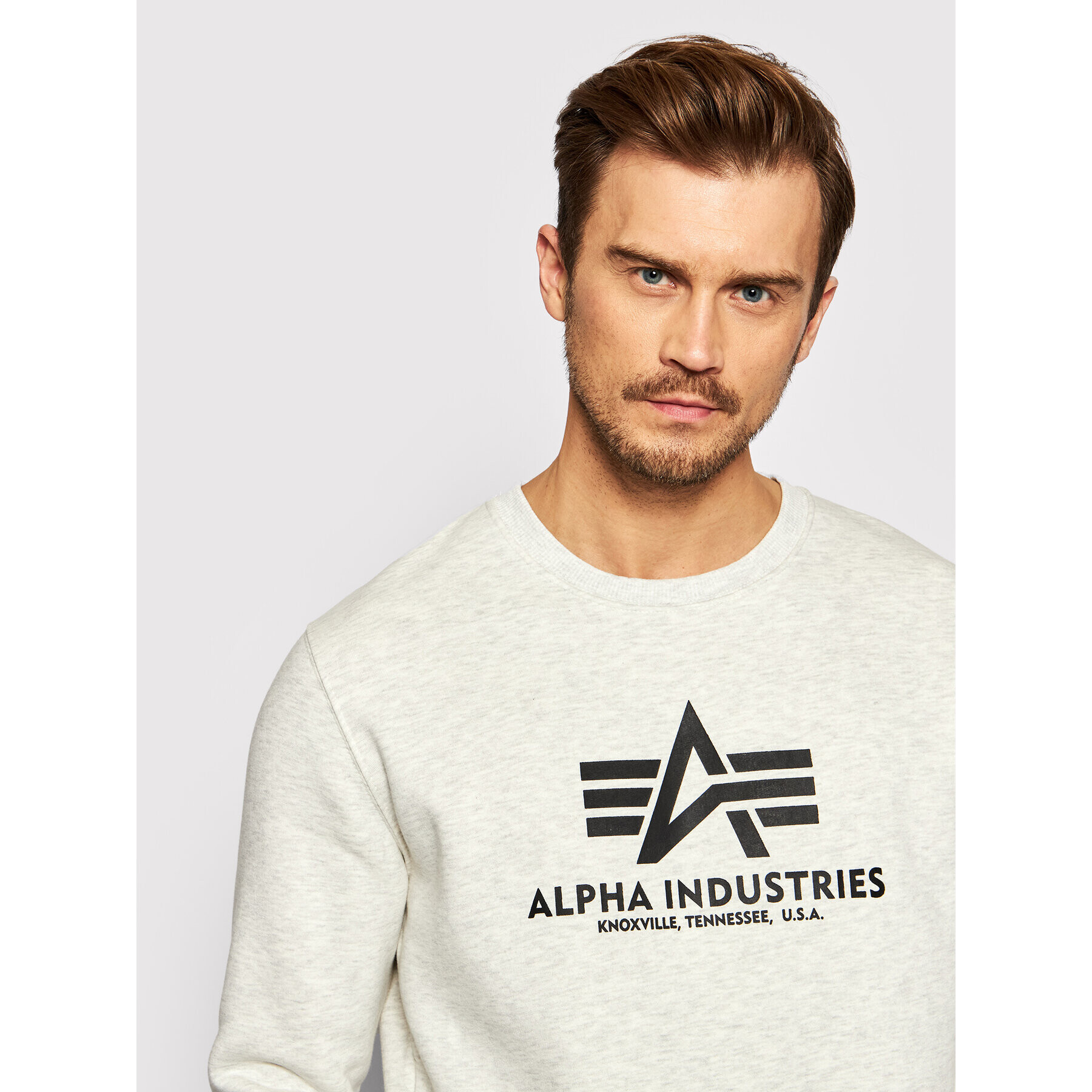 Alpha Industries Bluză Basic 178302 Bej Regular Fit - Pled.ro