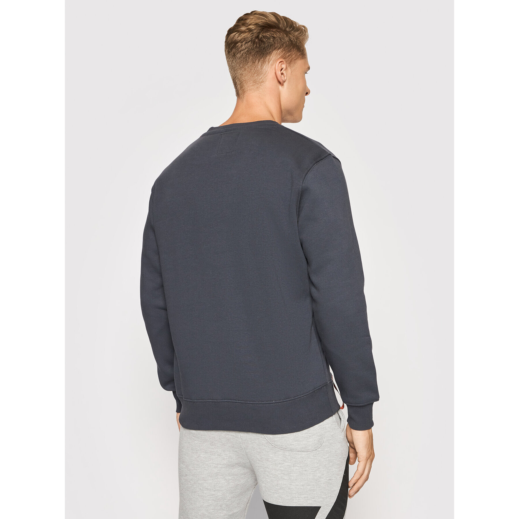 Alpha Industries Bluză Basic 178302 Bleumarin Regular Fit - Pled.ro