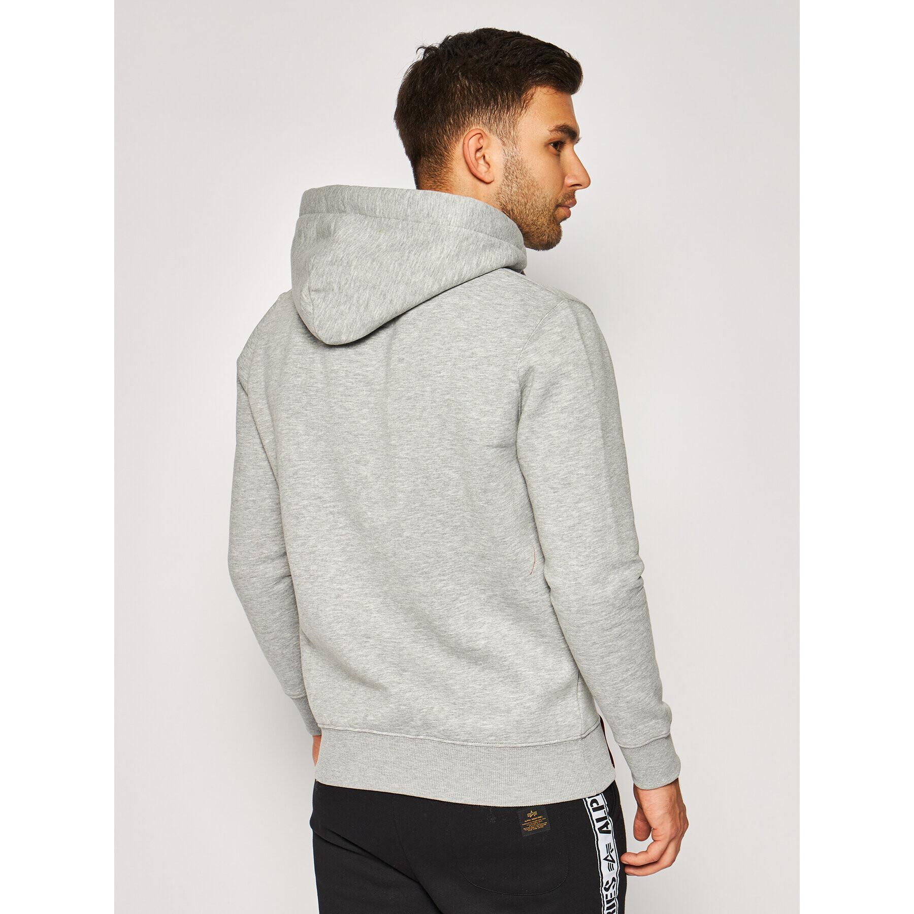 Alpha Industries Bluză Basic 178312 Gri Regular Fit - Pled.ro