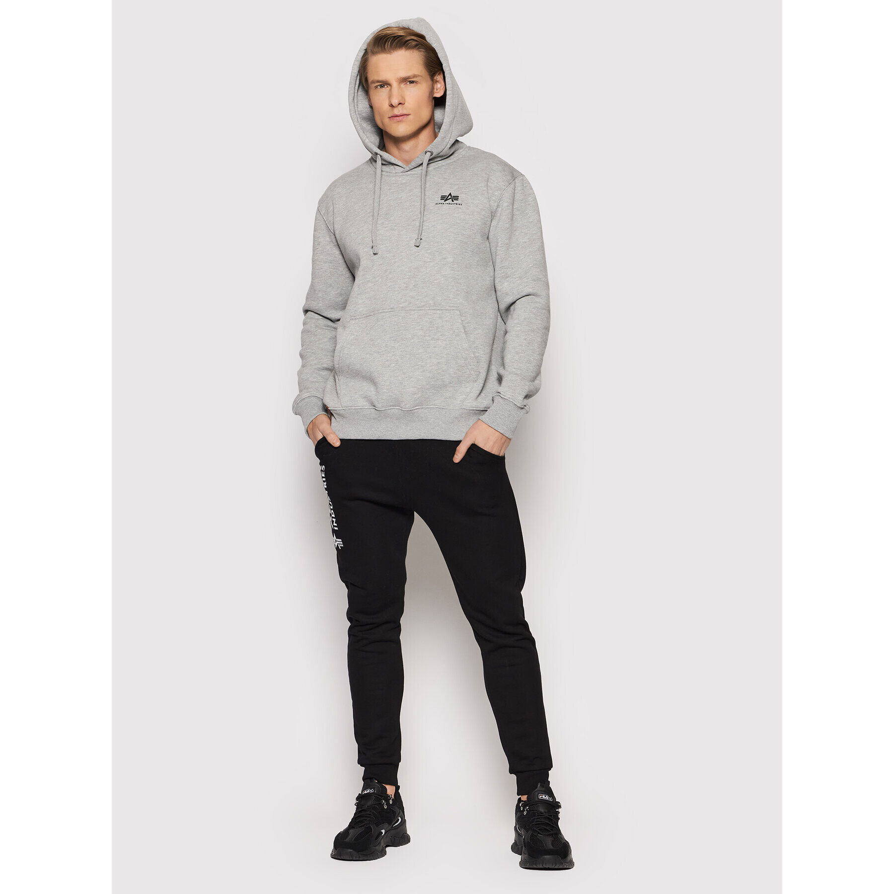 Alpha Industries Bluză Basic 196318 Gri Regular Fit - Pled.ro