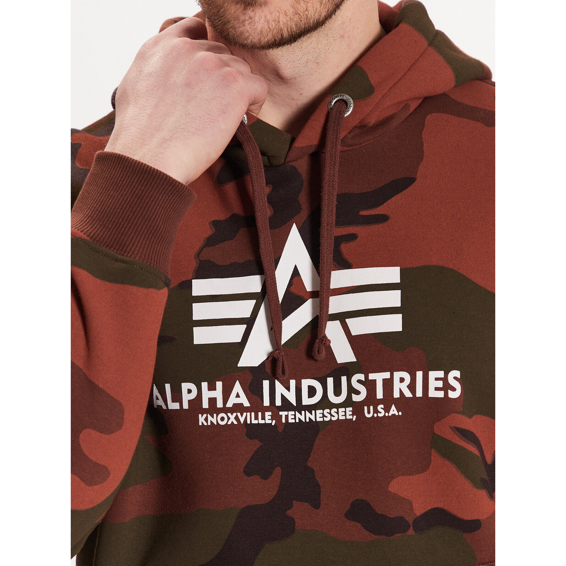 Alpha Industries Bluză Basic 178312C Maro Regular Fit - Pled.ro