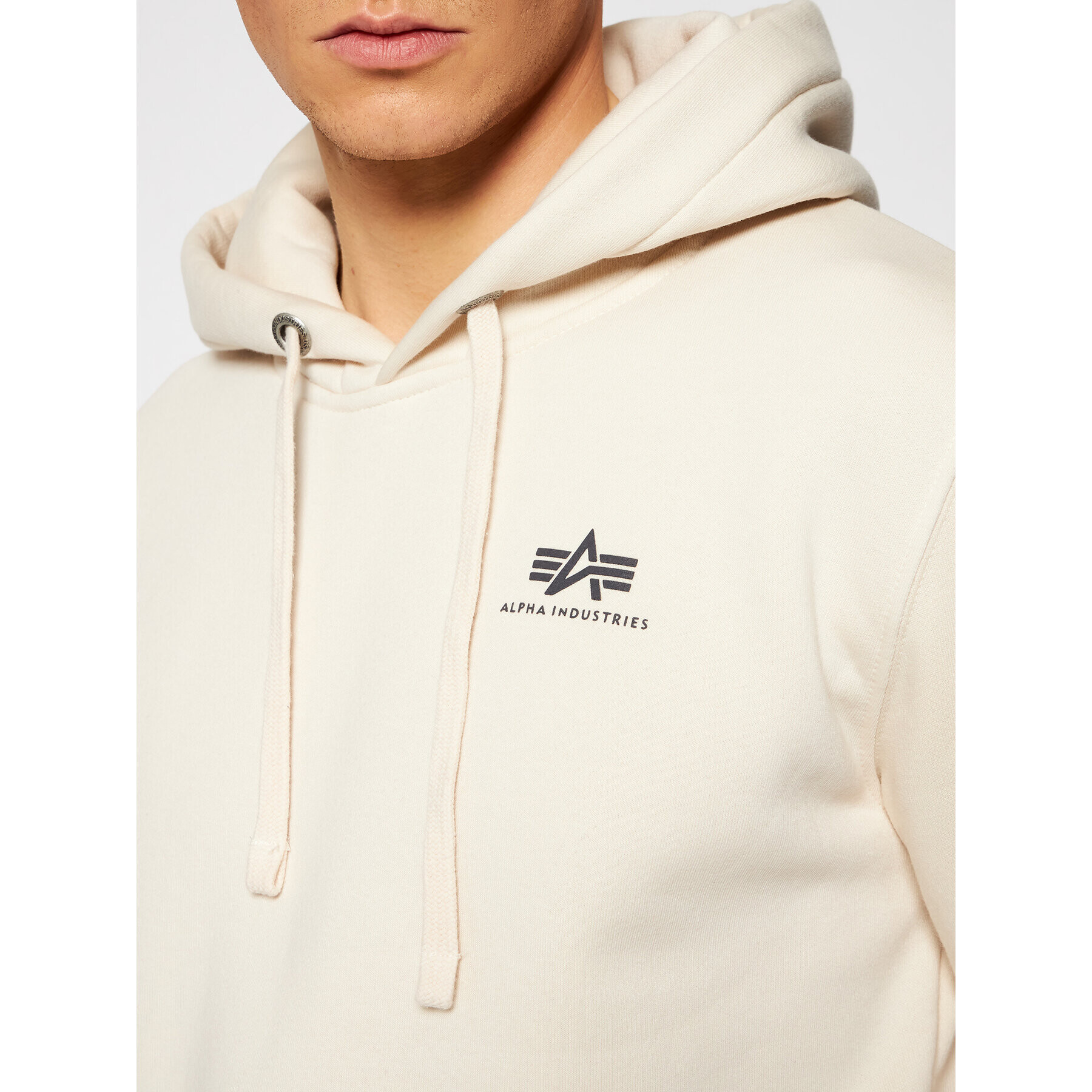 Alpha Industries Bluză Basic Small Logo 196318 Bej Regular Fit - Pled.ro