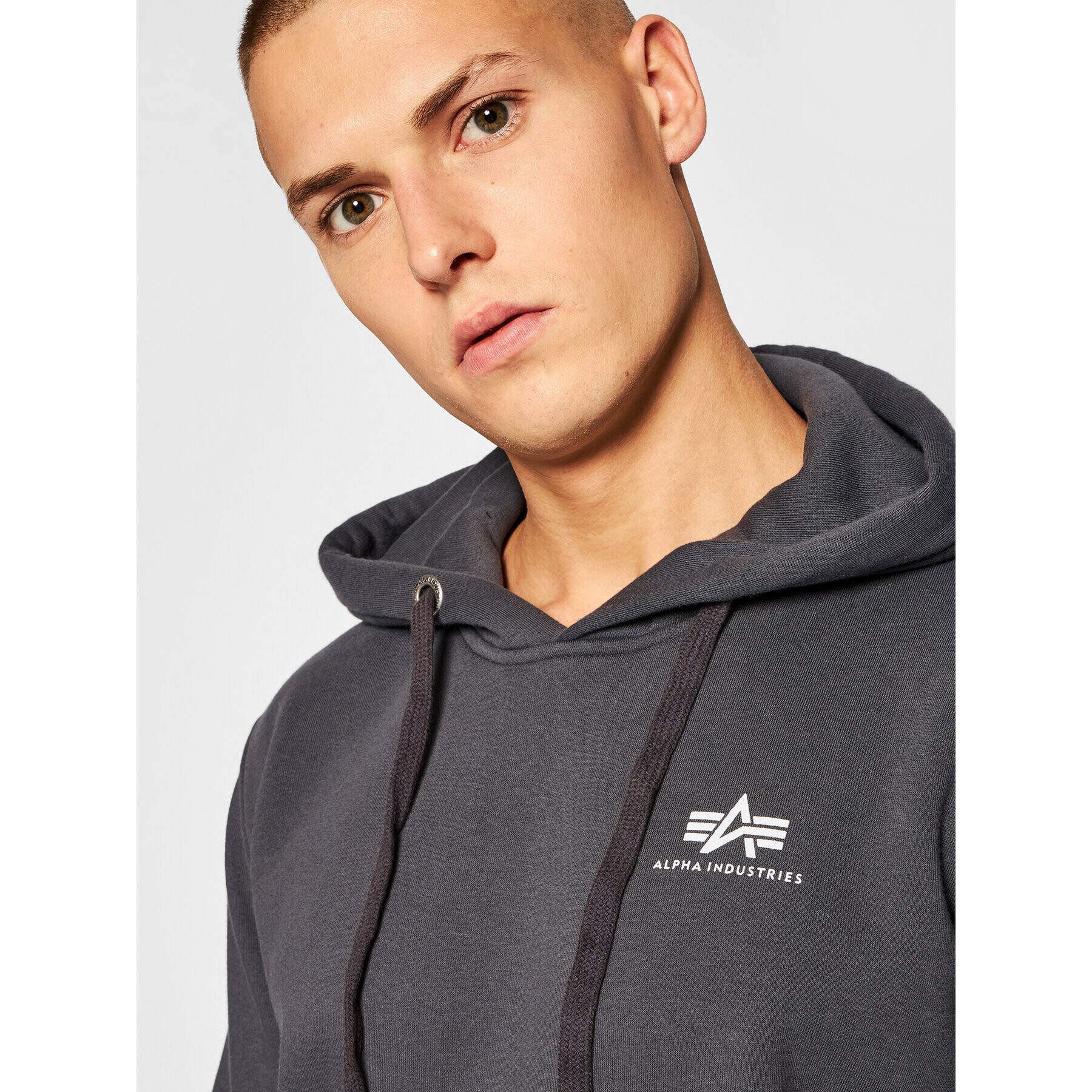 Alpha Industries Bluză Basic Small Logo 196318 Gri Regular Fit - Pled.ro