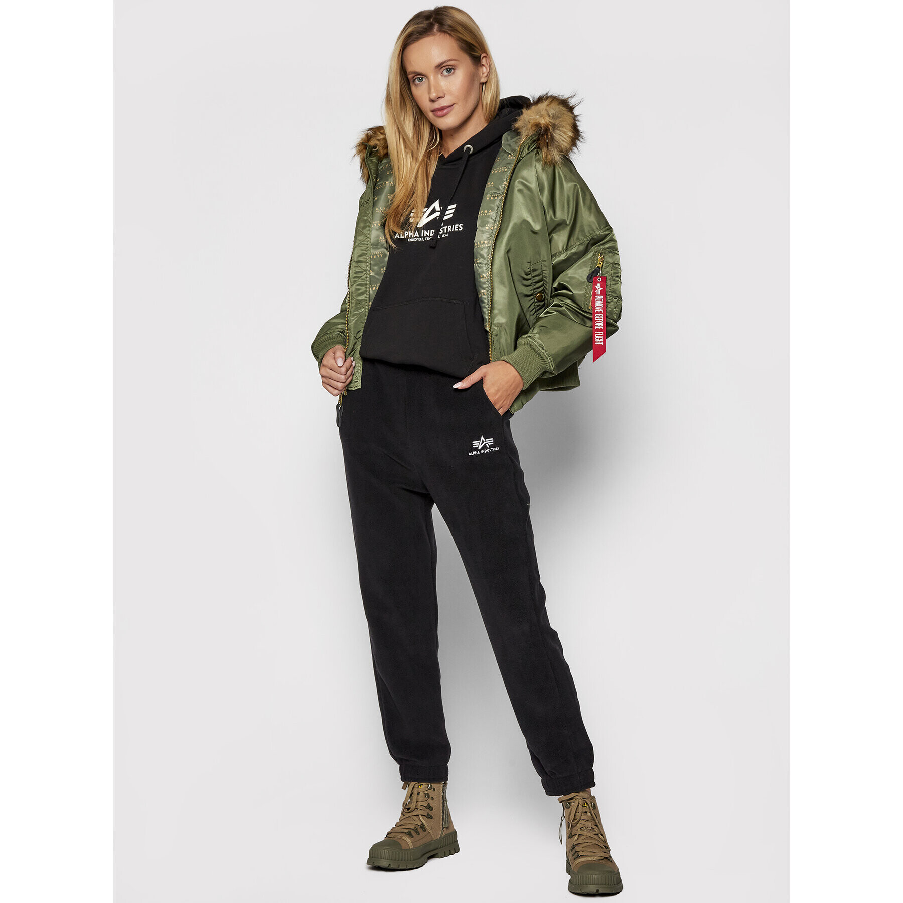 Alpha Industries Bluză New Basic 196032 Negru Regular Fit - Pled.ro