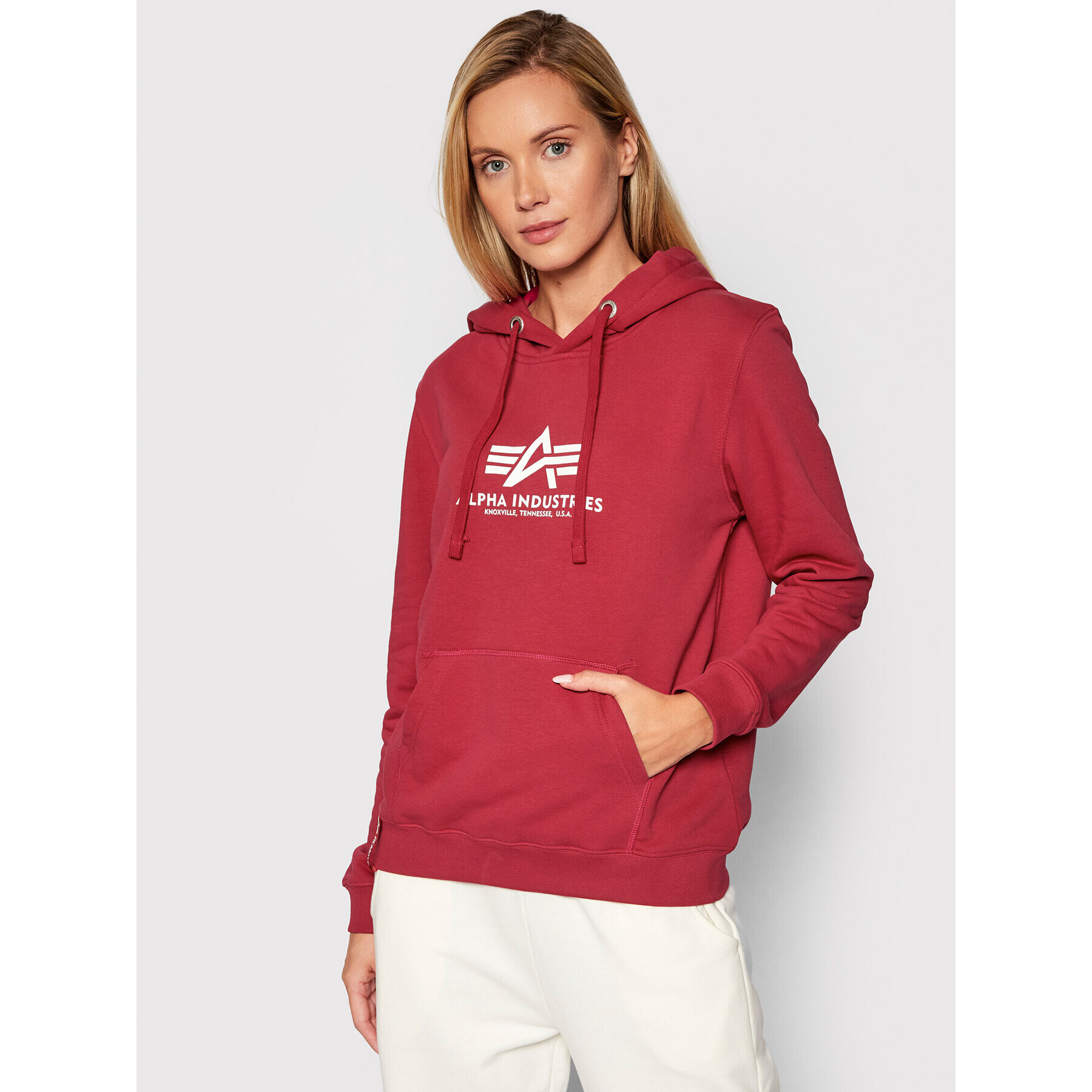 Alpha Industries Bluză New Basic 196032 Roz Regular Fit - Pled.ro