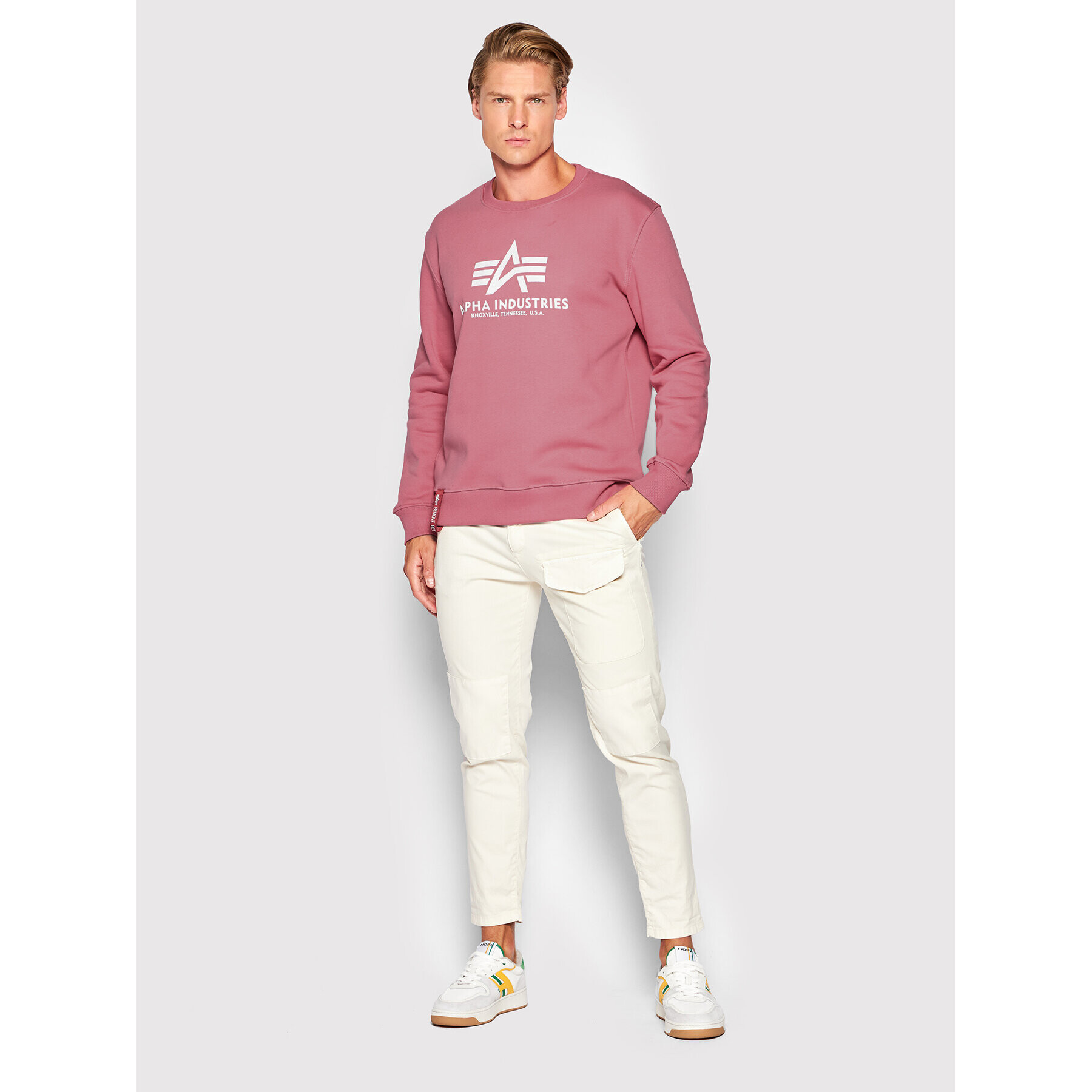 Alpha Industries Bluză Basic 178302 Roz Regular Fit - Pled.ro