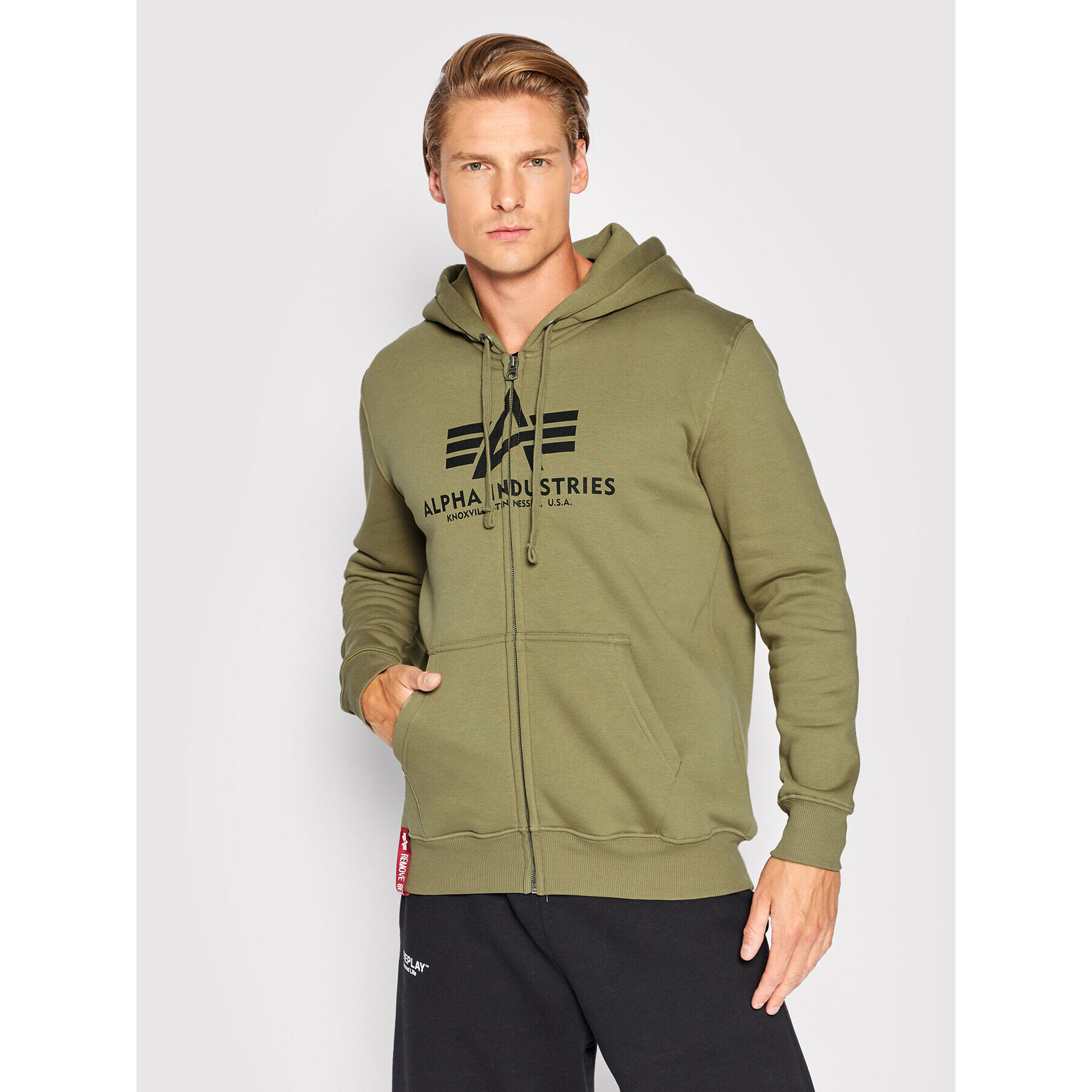 Alpha Industries Bluză Basic 178325 Verde Regular Fit - Pled.ro