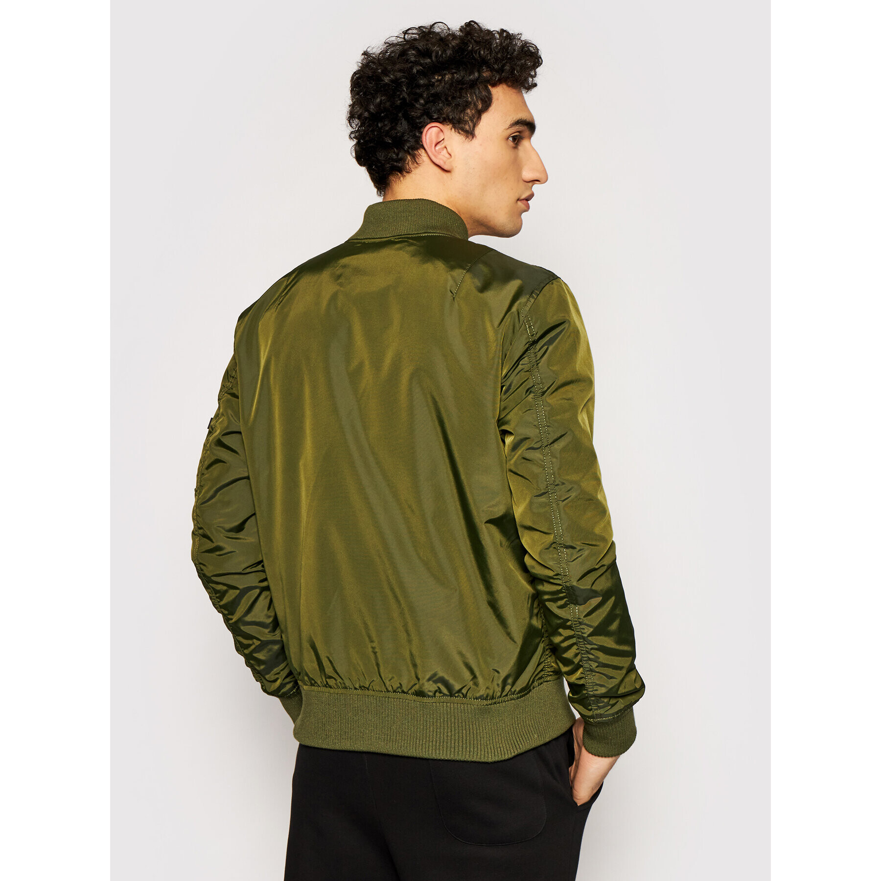 Alpha Industries Geacă bomber Ma-1 191103 Verde Regular Fit - Pled.ro