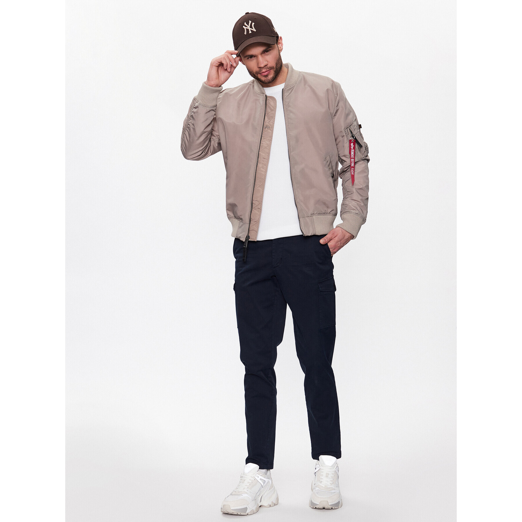 Alpha Industries Geacă bomber MA-1 191103 Bej Regular Fit - Pled.ro