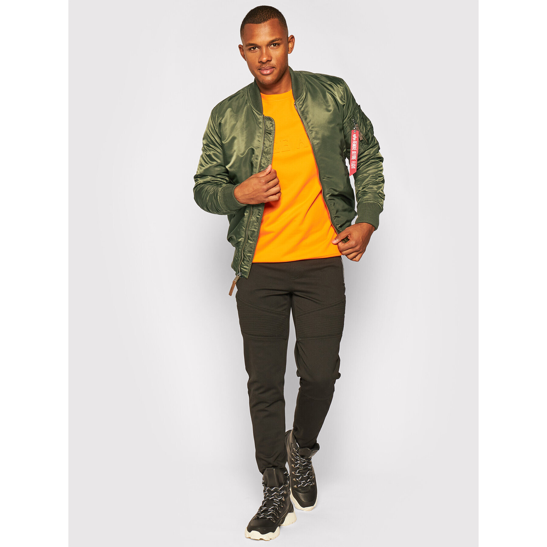 Alpha Industries Geacă bomber Ma-1 Vf 59 168100 Verde Slim Fit - Pled.ro