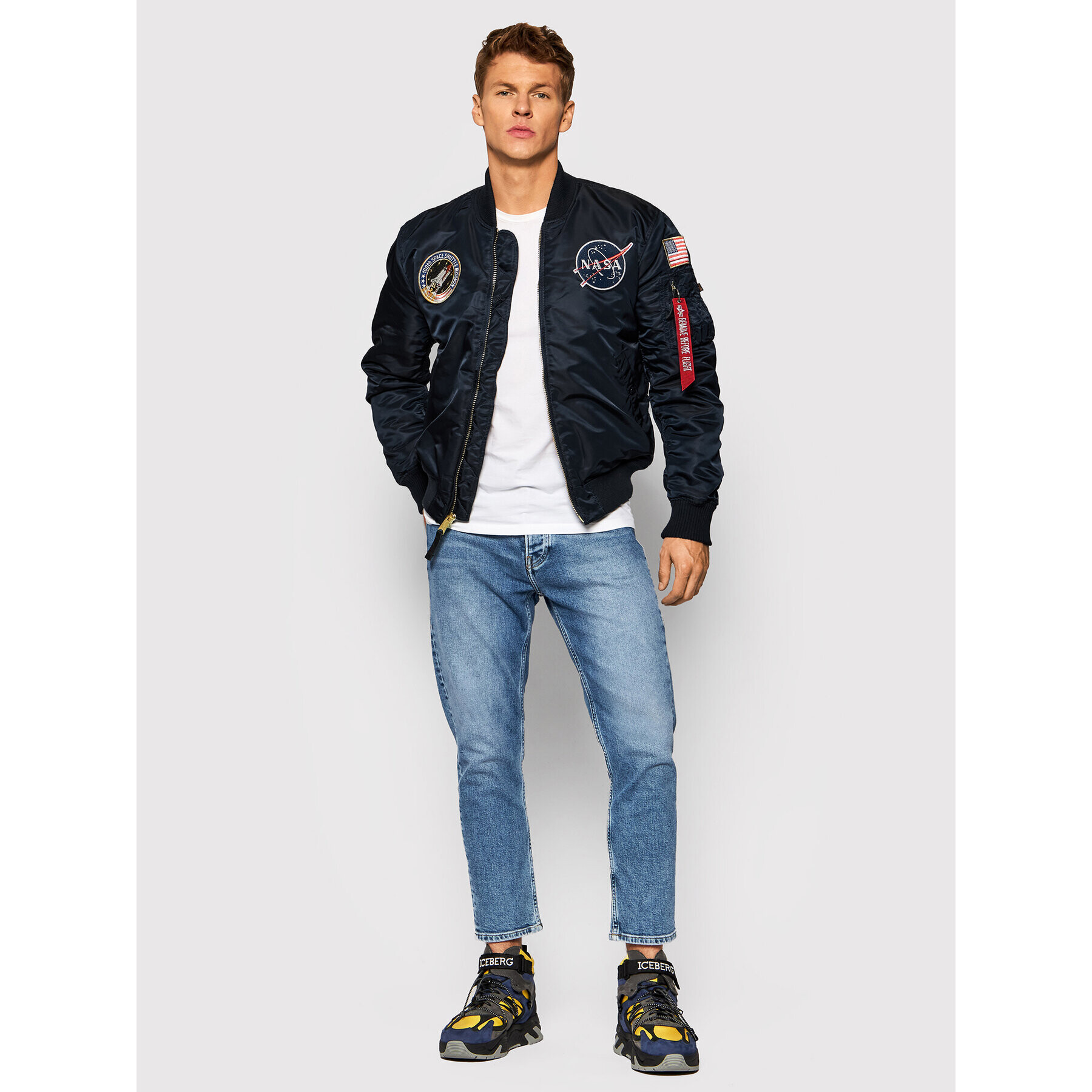 Alpha Industries Geacă bomber Nasa 166107LP Bleumarin Slim Fit - Pled.ro