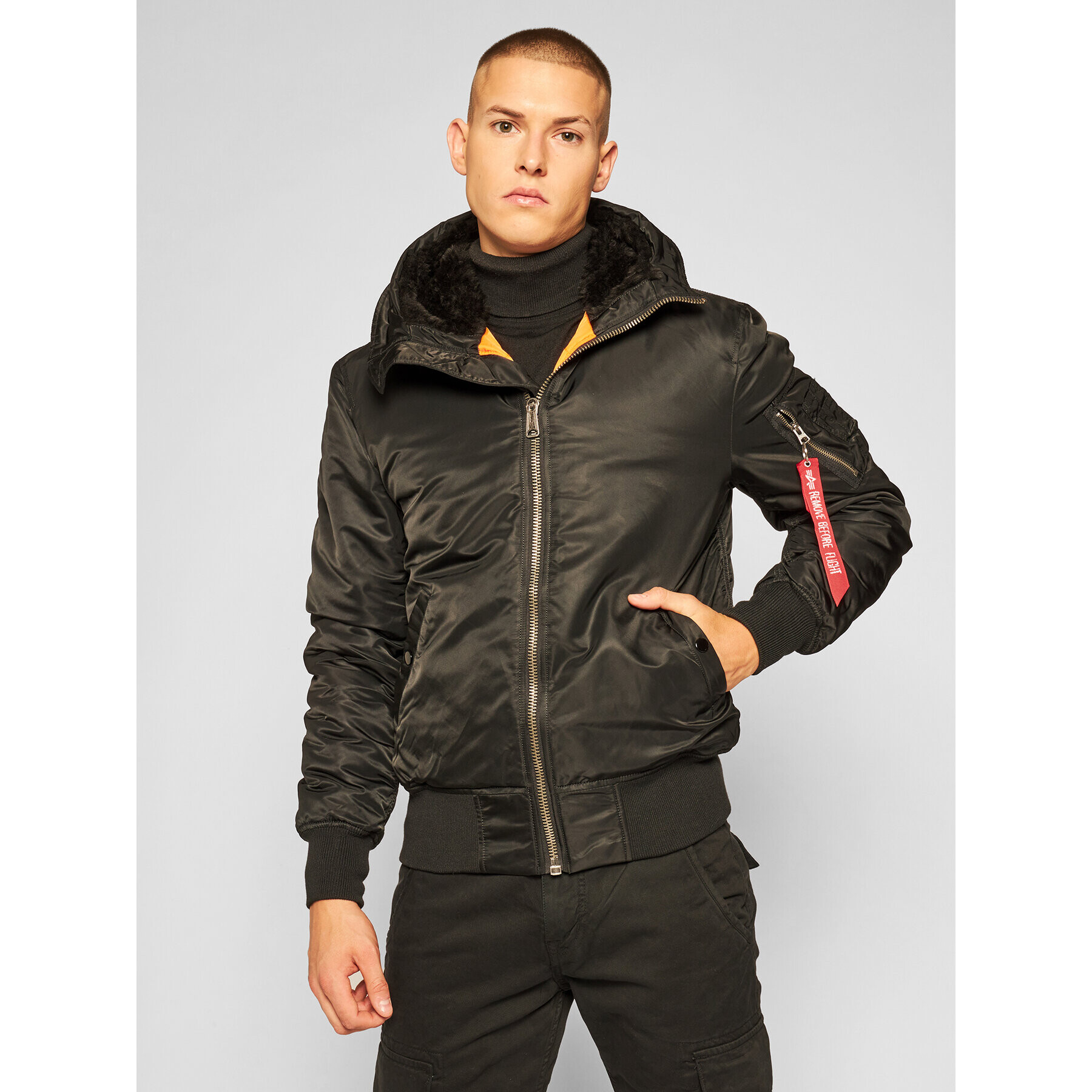 Alpha Industries Geacă Ma-1 158104 Negru Standard Fit - Pled.ro