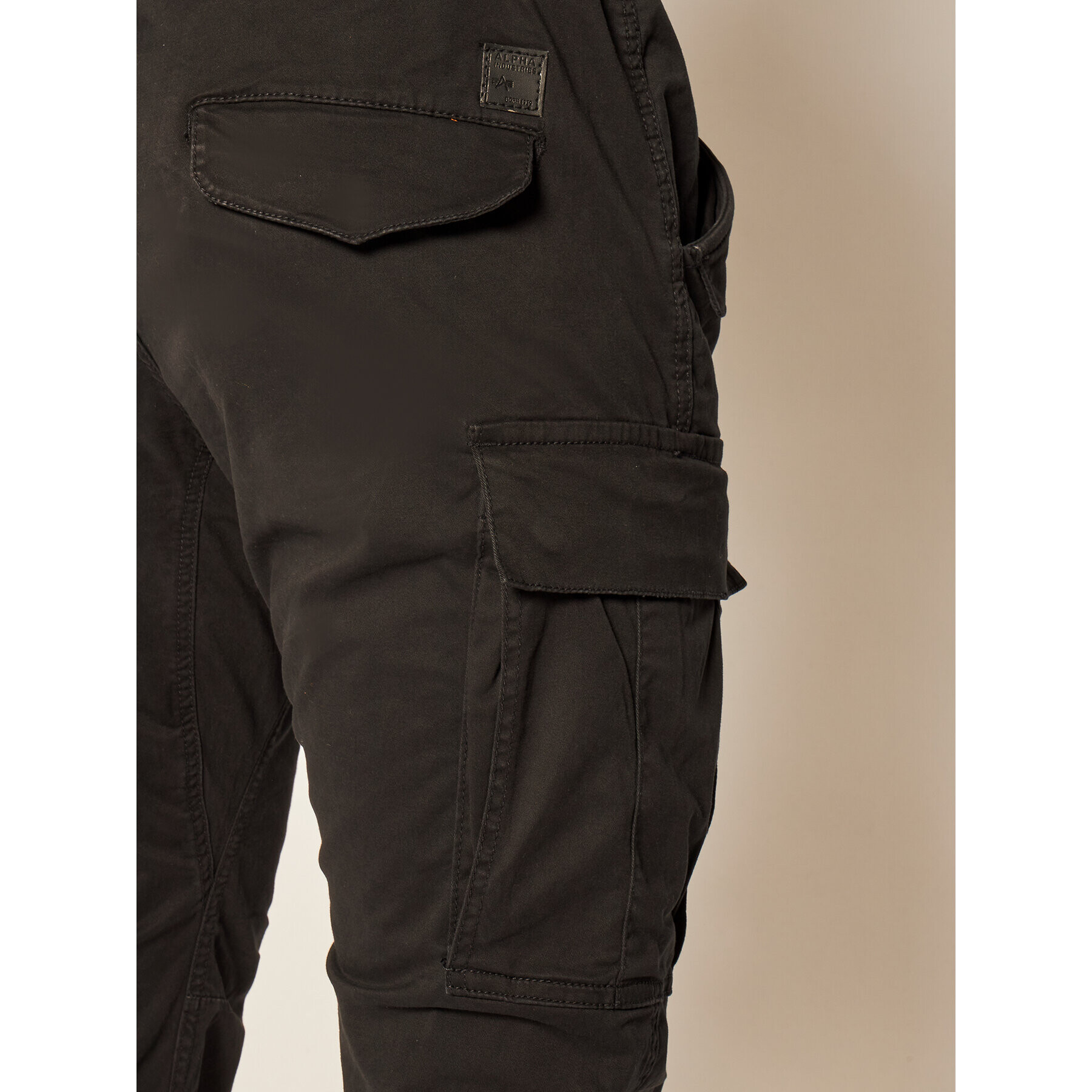 Alpha Industries Joggers Airman 188201 Negru Tapered Fit - Pled.ro