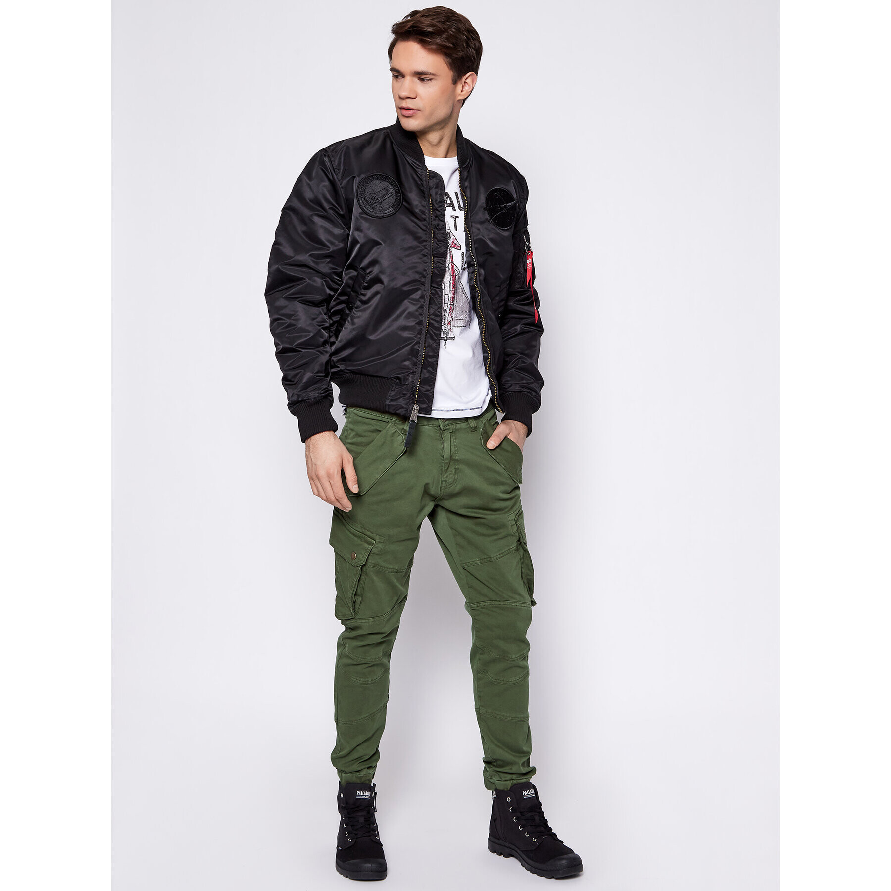 Alpha Industries Pantaloni din material Combat 126215 Verde Slim Fit - Pled.ro