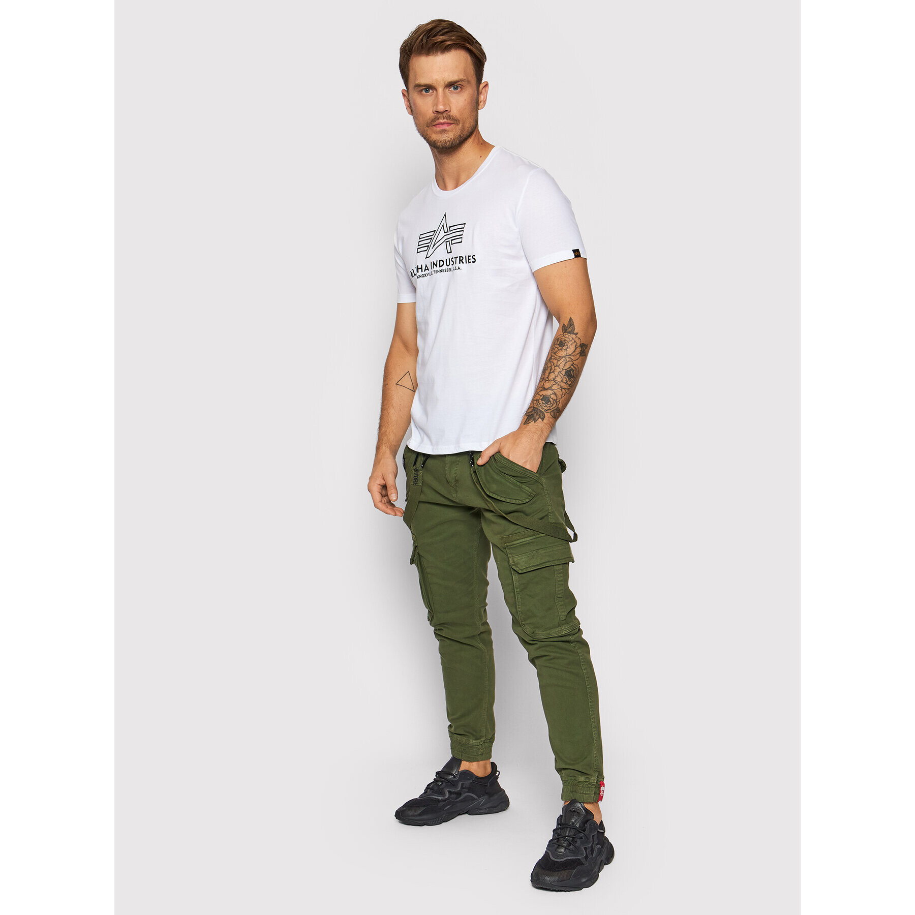 Alpha Industries Pantaloni din material Utility 128202 Verde Slim Fit - Pled.ro