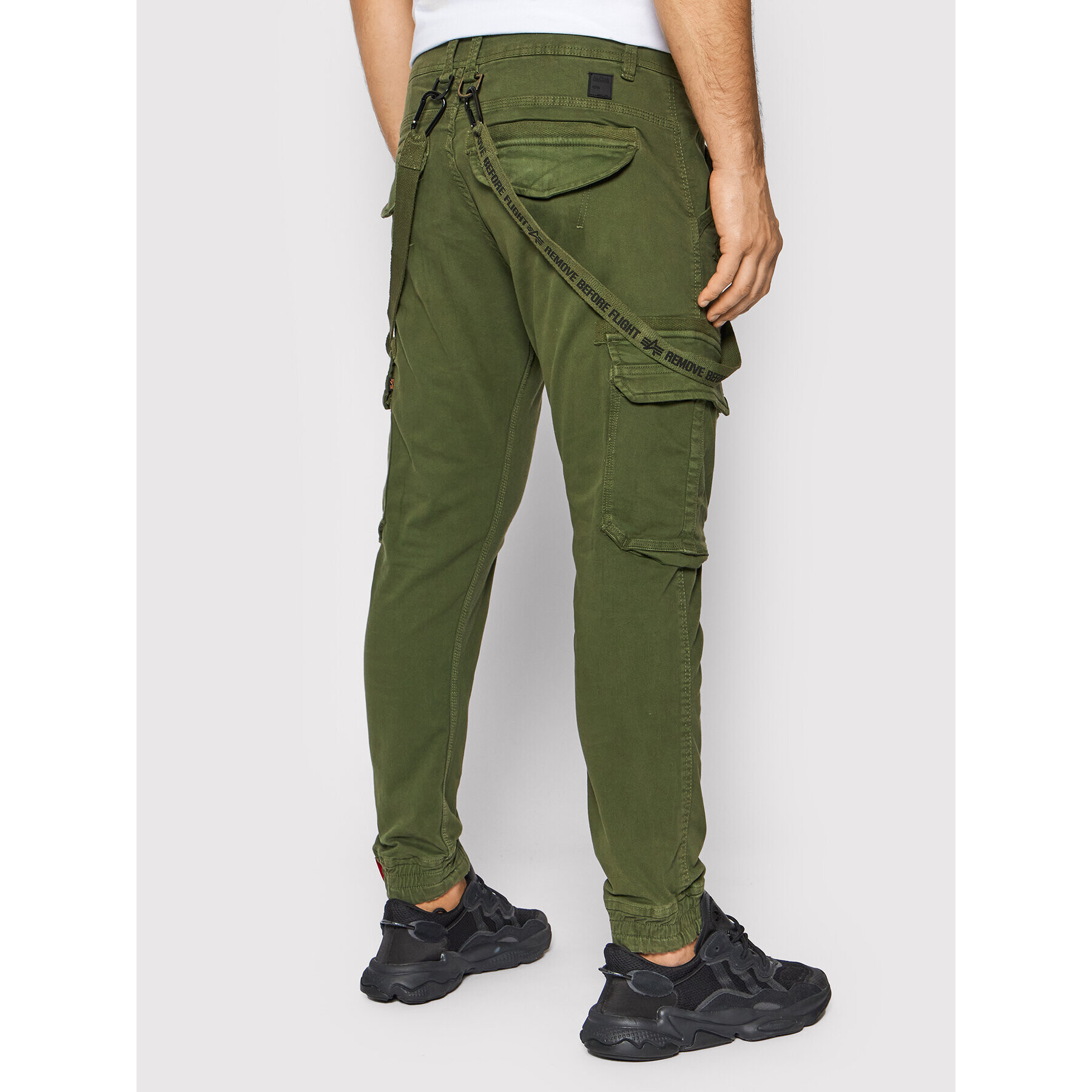 Alpha Industries Pantaloni din material Utility 128202 Verde Slim Fit - Pled.ro