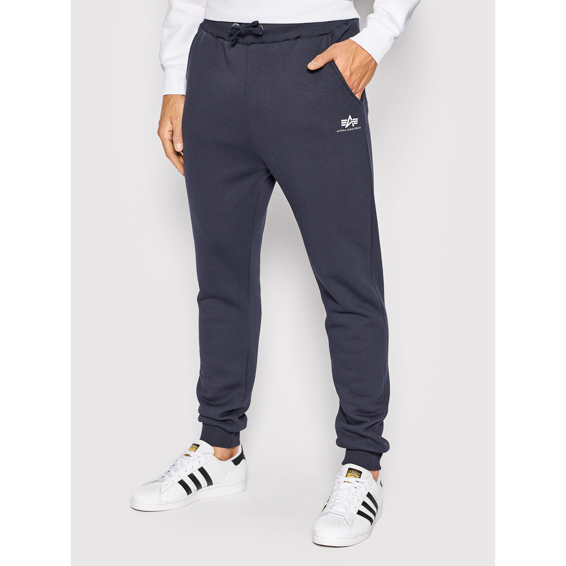 Alpha Industries Pantaloni trening Basic 116370 Bleumarin Slim Fit - Pled.ro