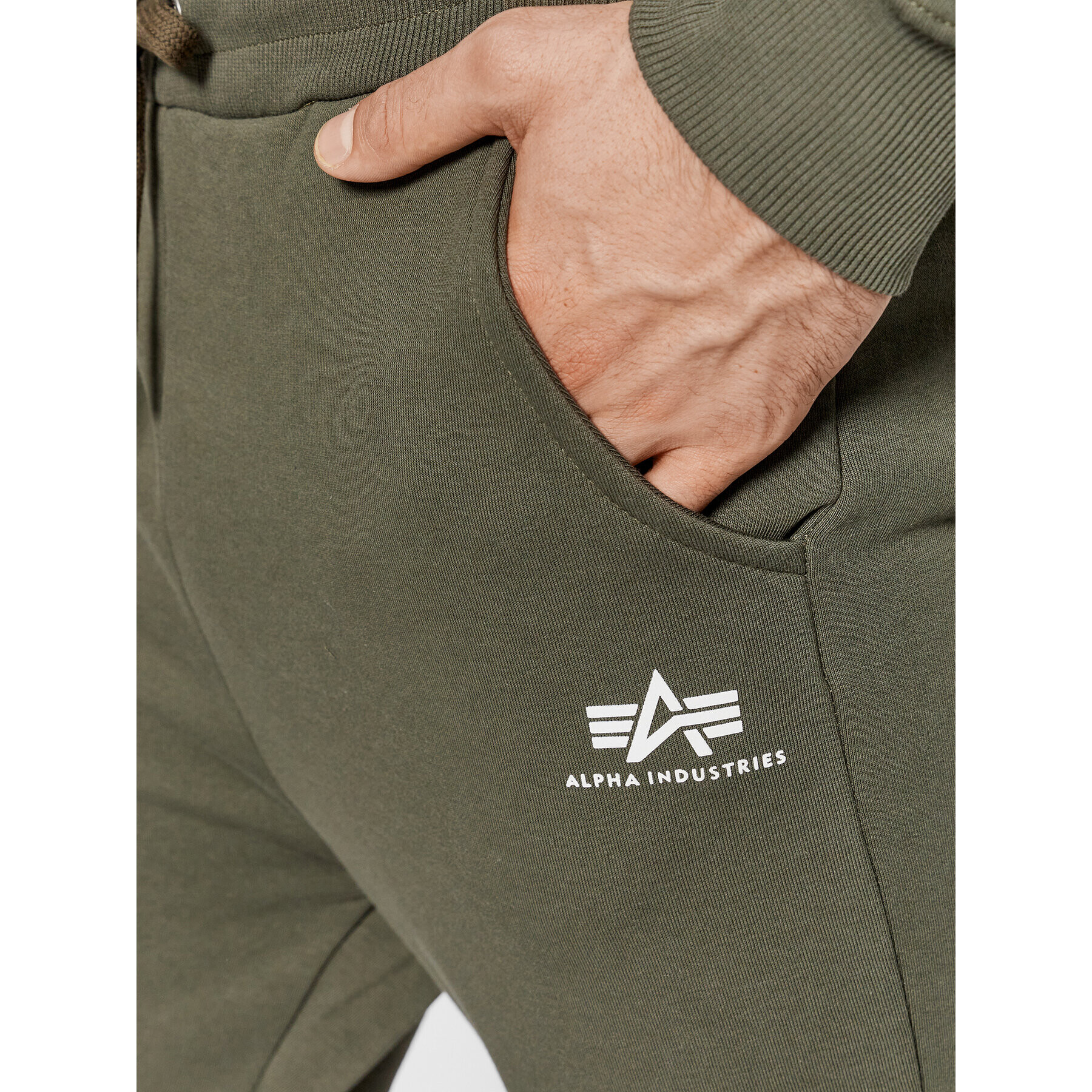 Alpha Industries Pantaloni trening Basic 116370 Verde Regular Fit - Pled.ro