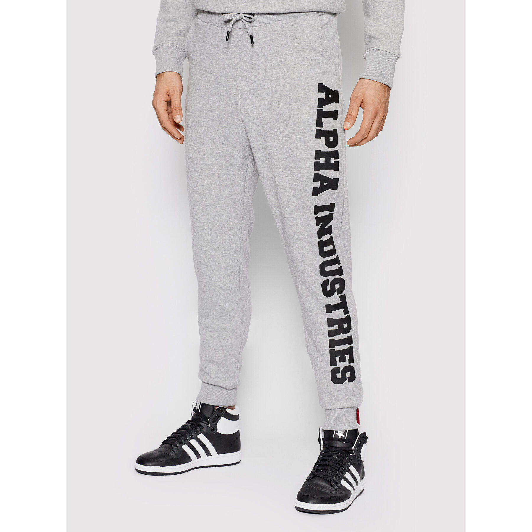 Alpha Industries Pantaloni trening Big Letters 126343 Gri Regular Fit - Pled.ro