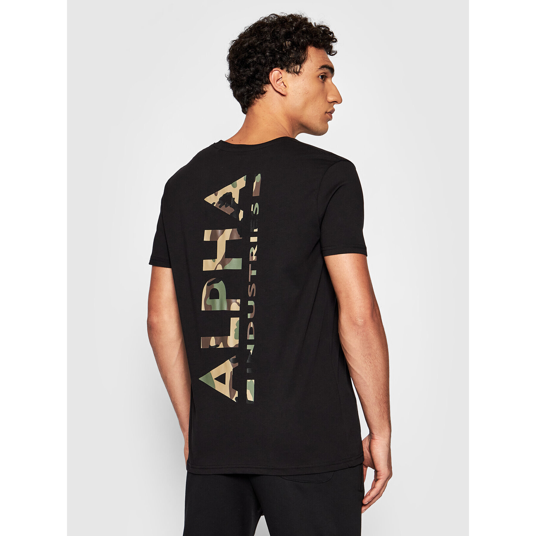 Alpha Industries Tricou Backprint 128507CP Negru Regular Fit - Pled.ro