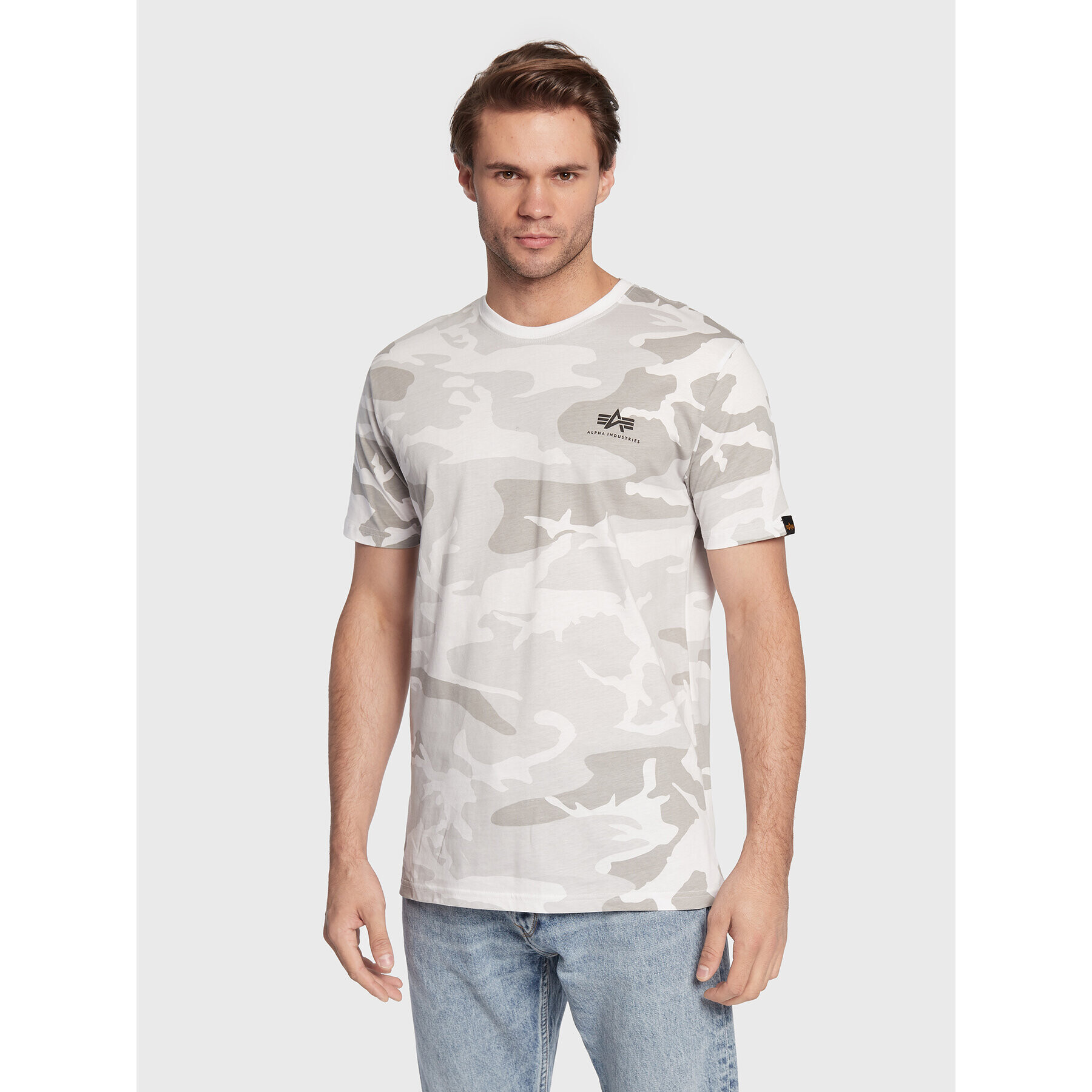 Alpha Industries Tricou Backprint T Camo 128507C Alb Regular Fit - Pled.ro