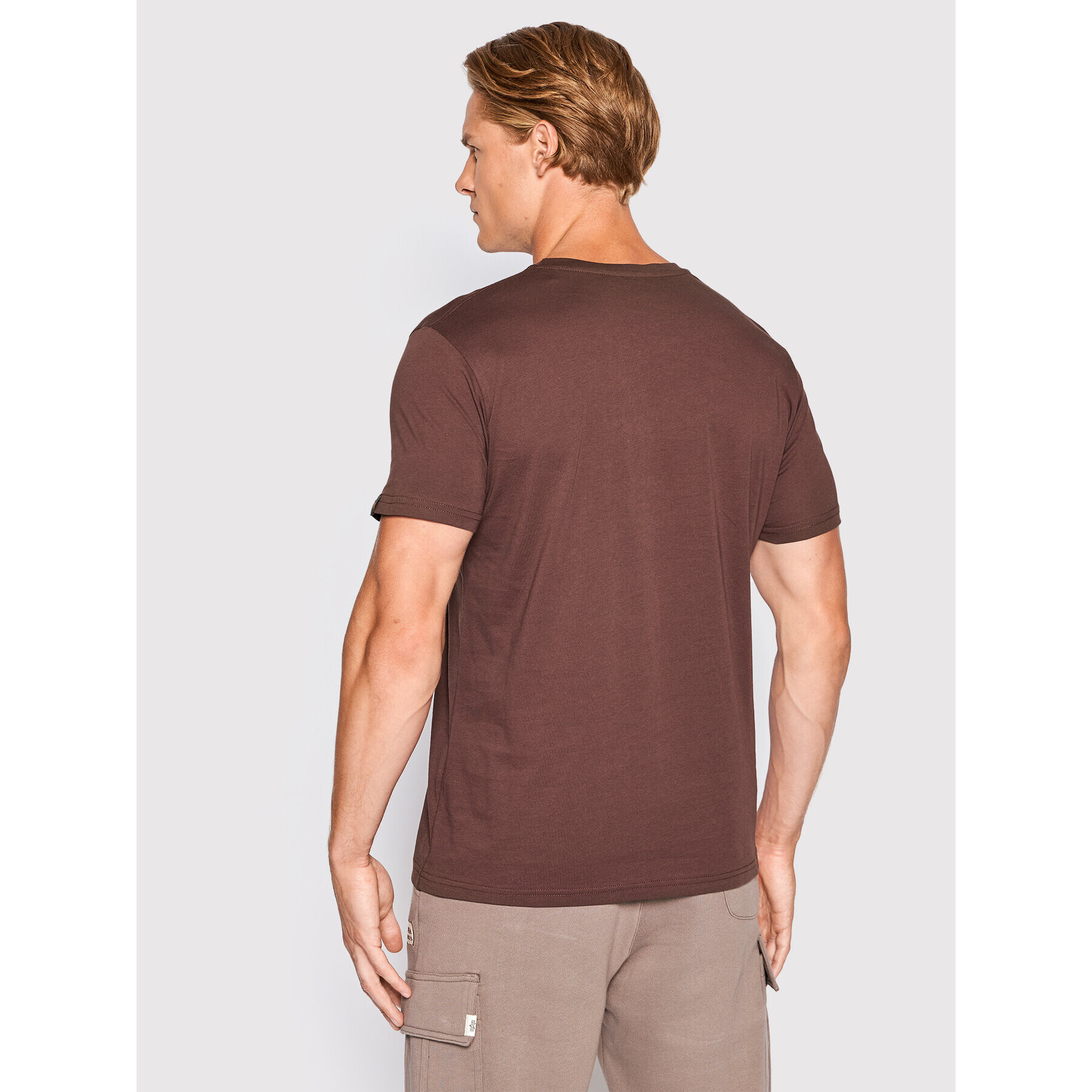 Alpha Industries Tricou Basic 100501 Maro Regular Fit - Pled.ro