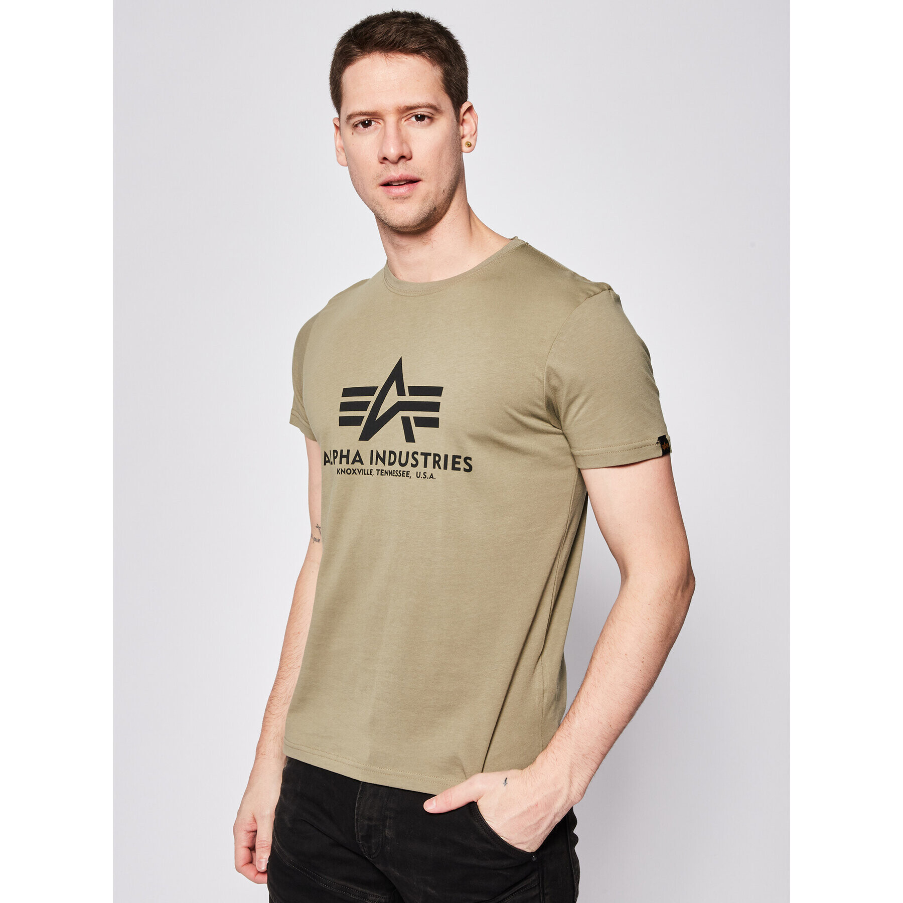 Alpha Industries Tricou Basic 100501 Verde Regular Fit - Pled.ro