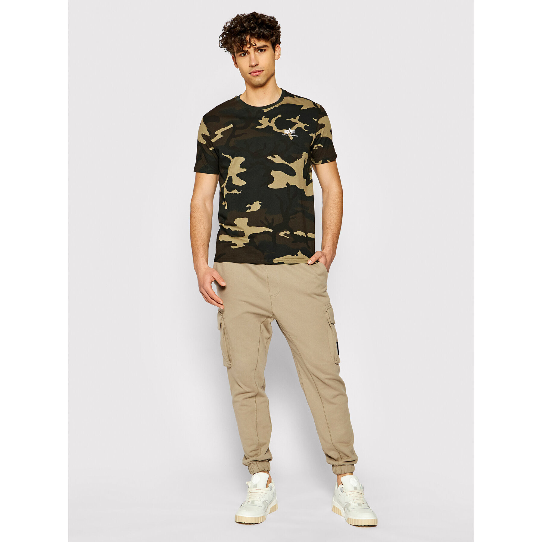 Alpha Industries Tricou Basic Small Logo 188505C Colorat Regular Fit - Pled.ro