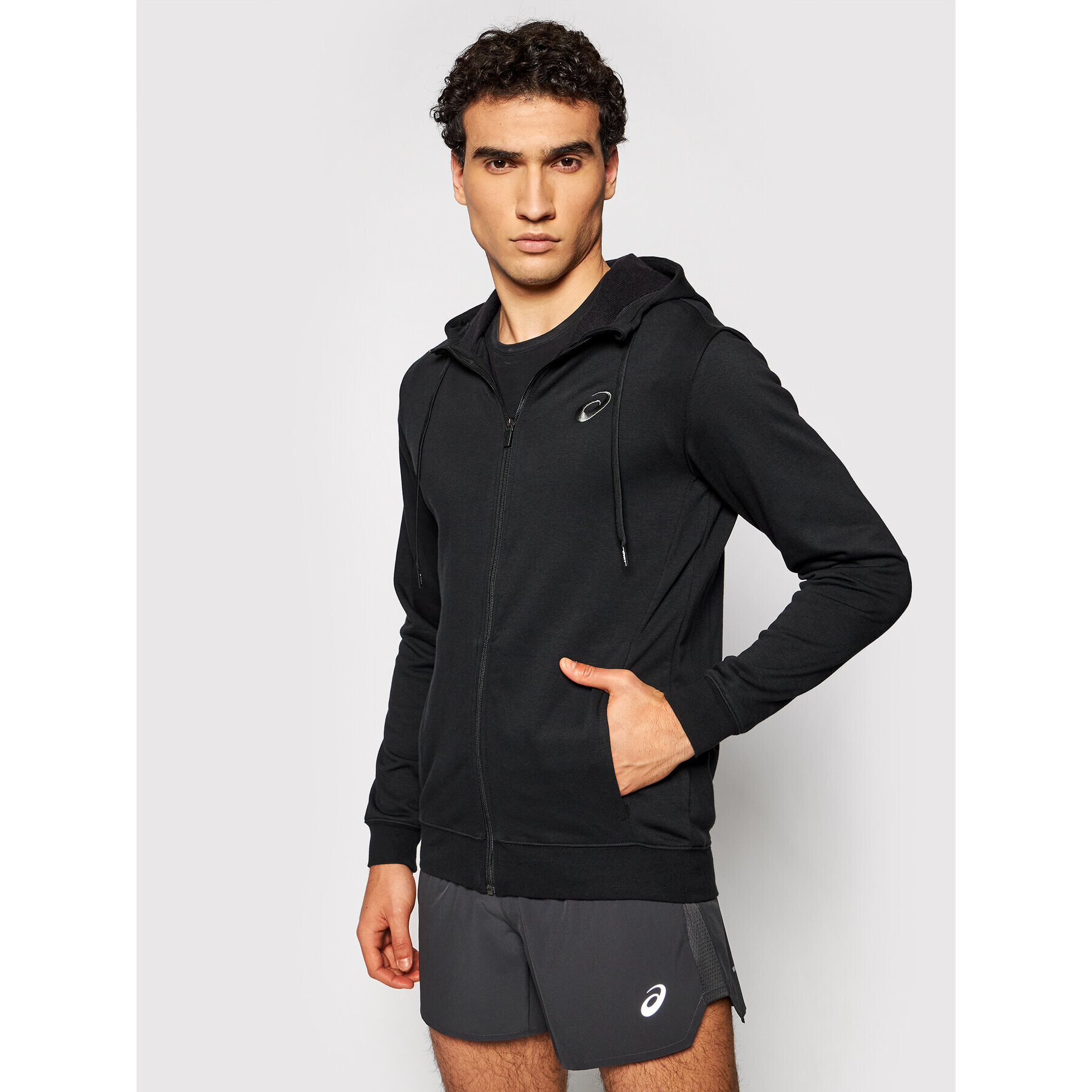 Asics Bluză Chest Logo 2031A974 Negru Regular Fit - Pled.ro