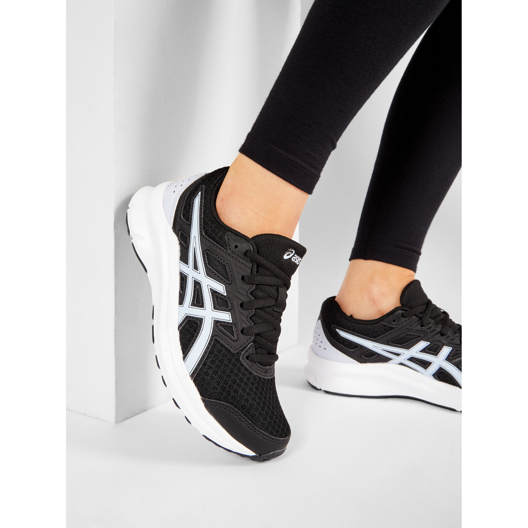 Asics Pantofi Jolt 3 1012A908 Negru - Pled.ro