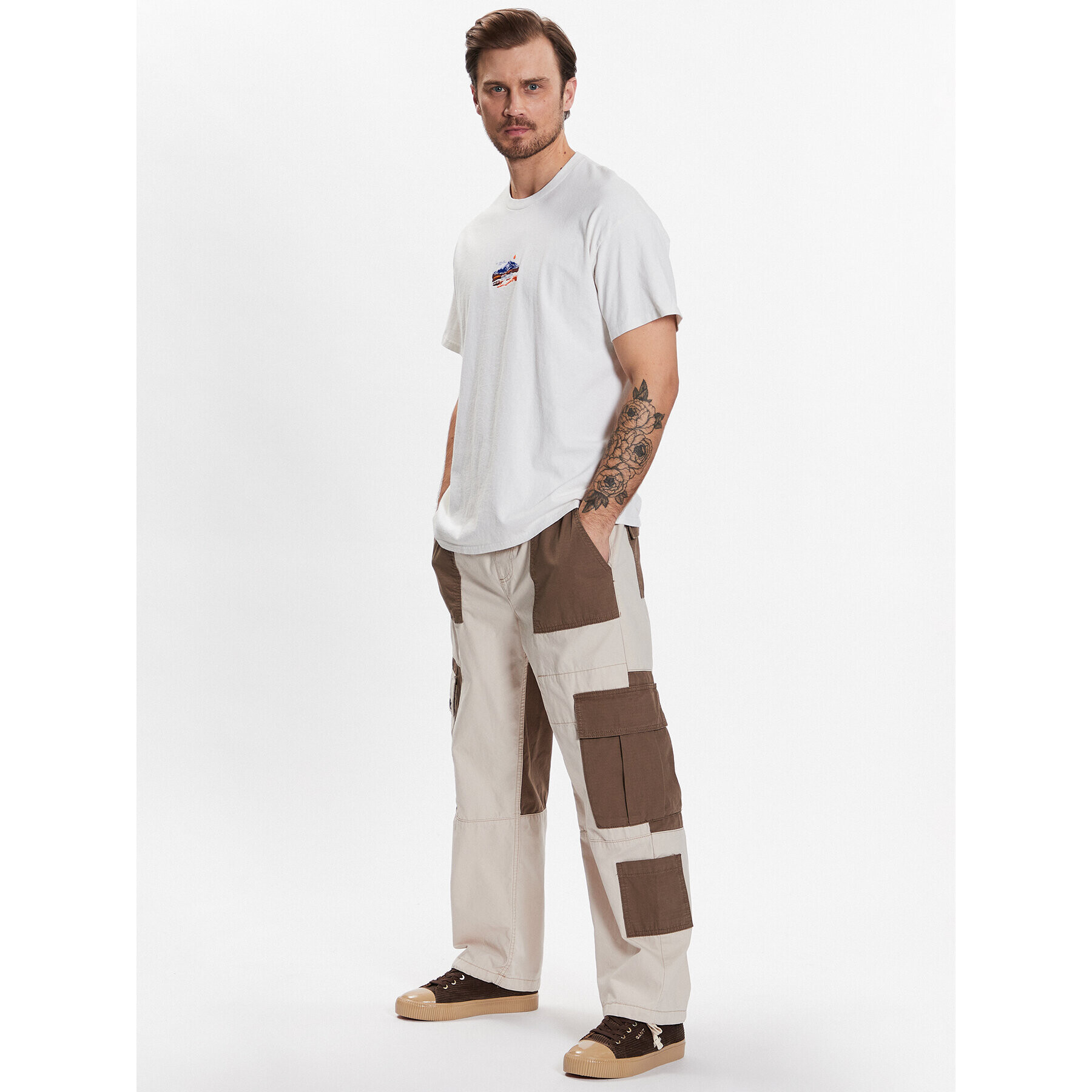 BDG Urban Outfitters Pantaloni din material BDG RIPSTOP UTILITY 76522614 Écru Classic Fit - Pled.ro