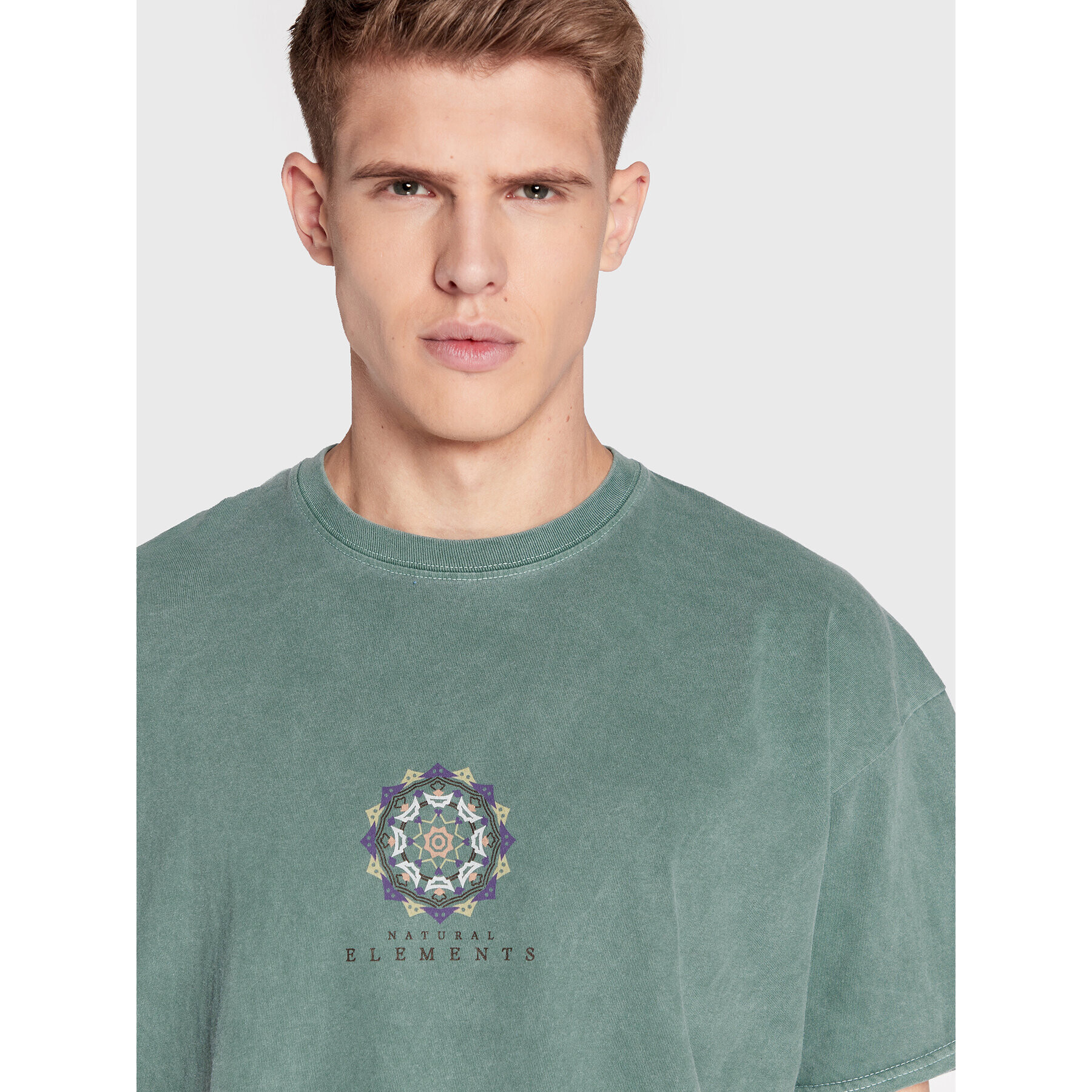 BDG Urban Outfitters Tricou 75326876 Verde Regular Fit - Pled.ro